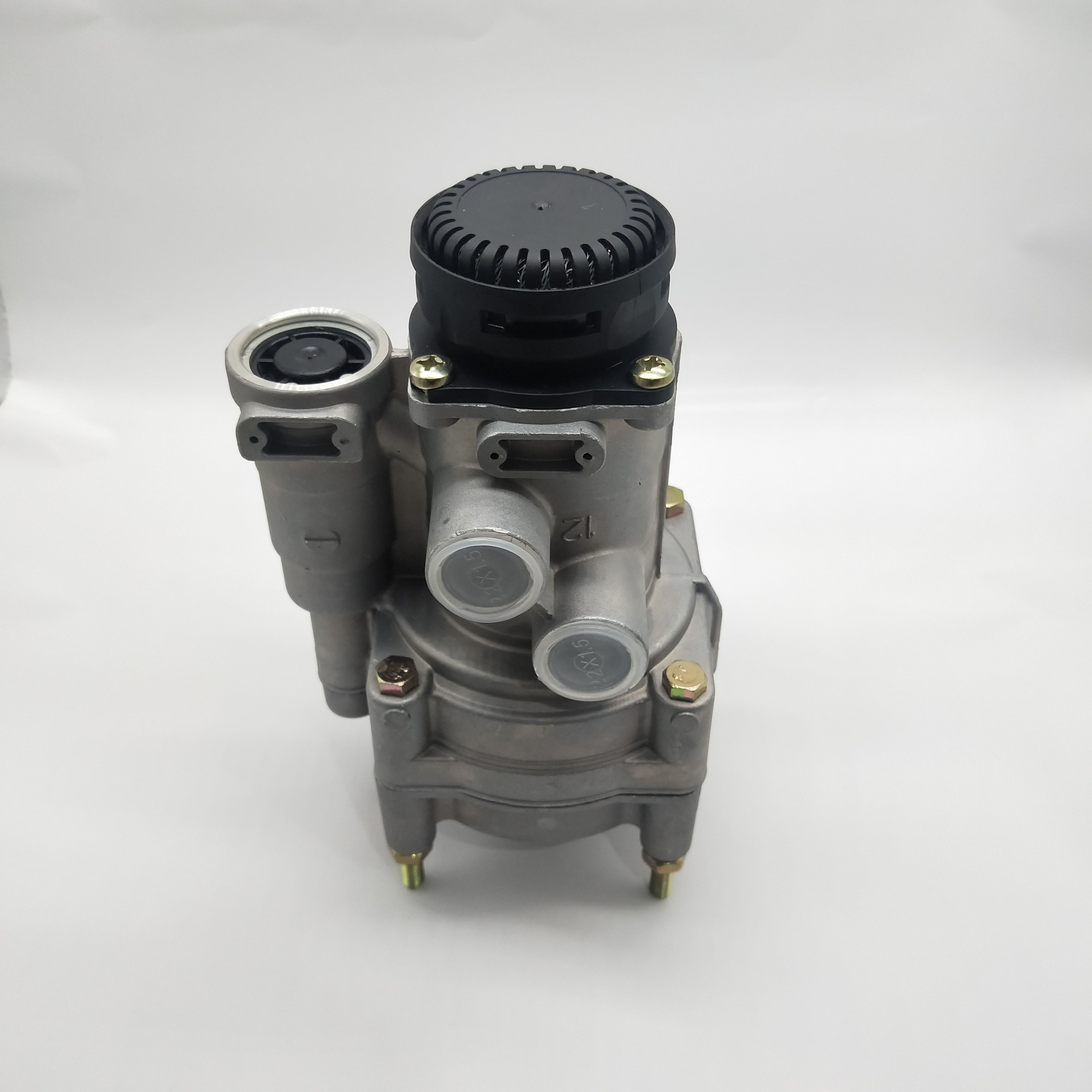 Control Valve/Relay Valve for DAF/MAN/Renault Trailer Spare Parts OE 9730093000
