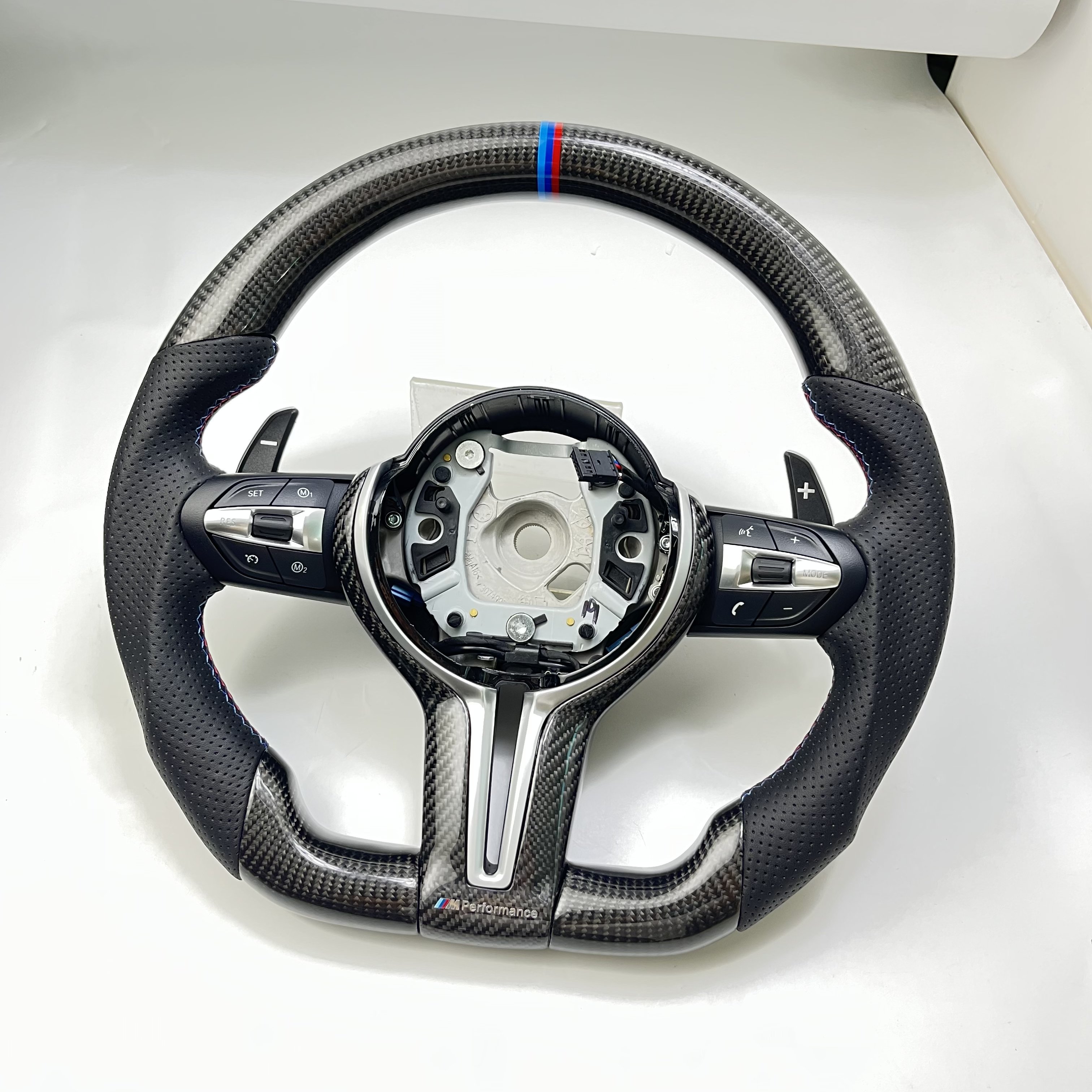 Carbon fiber Modified car accessories for BMW M3 M4 M5 Modified Car Steering Wheel