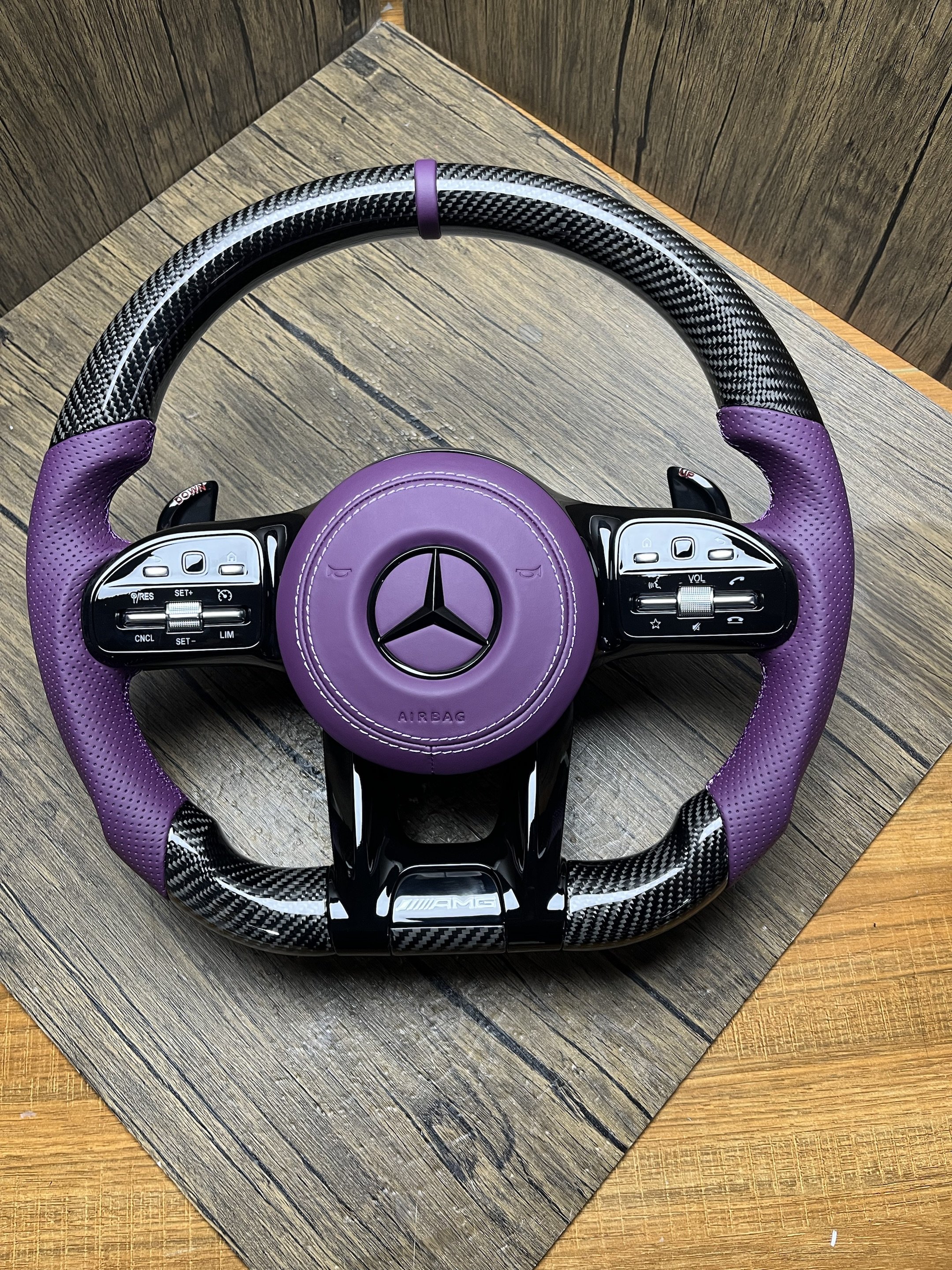 High Quality Leather Carbon Fiber Steering Wheel For Benz Car Steering Wheel