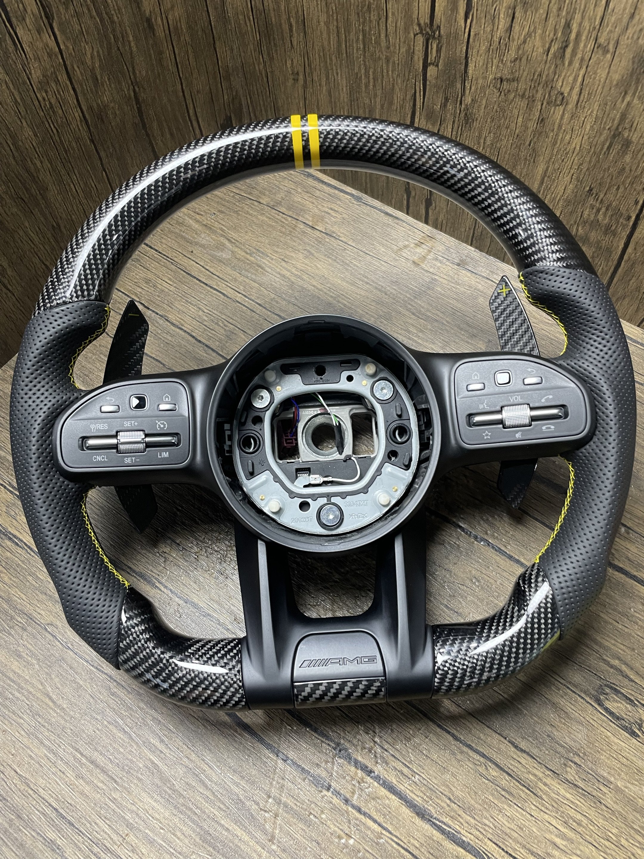 High Quality Leather Carbon Fiber Steering Wheel For Benz Car Steering Wheel