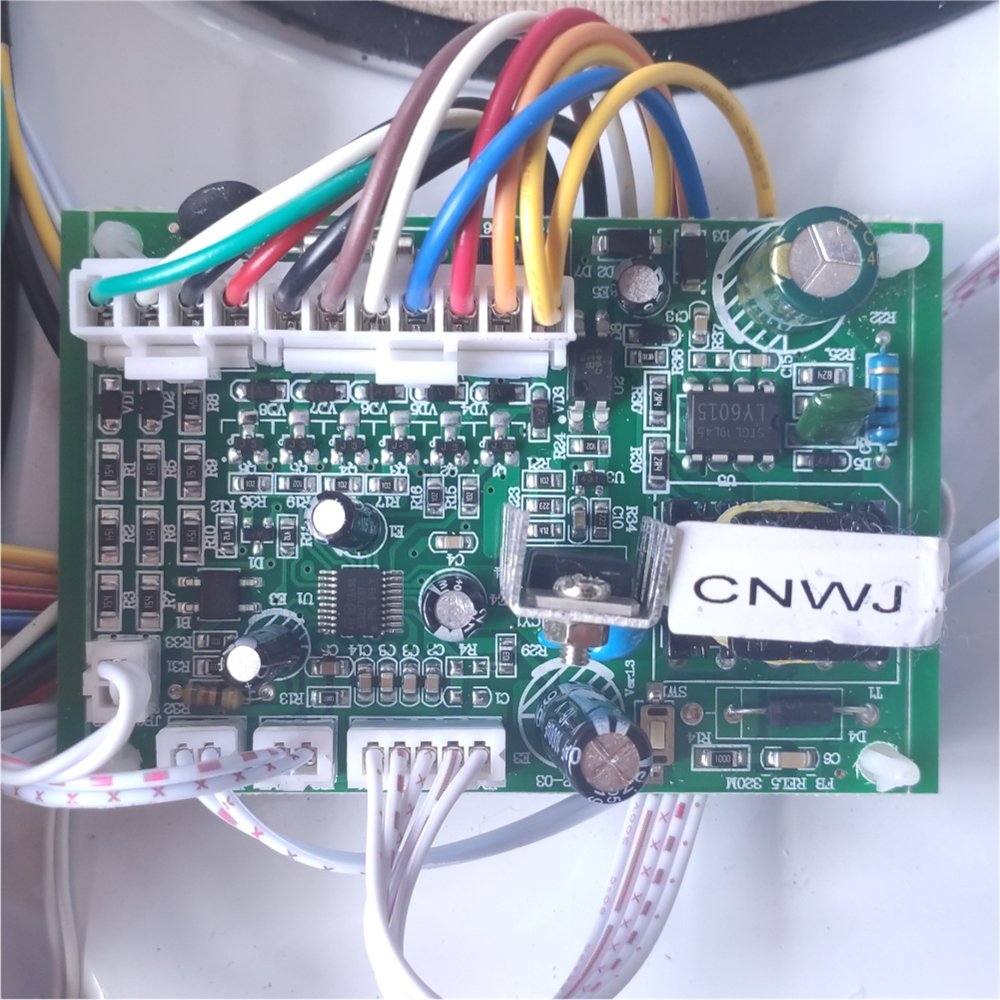 2000VA Single Phase Wall Mounted Ac Auto Stabilizer Voltage Regulator for Washing Machine
