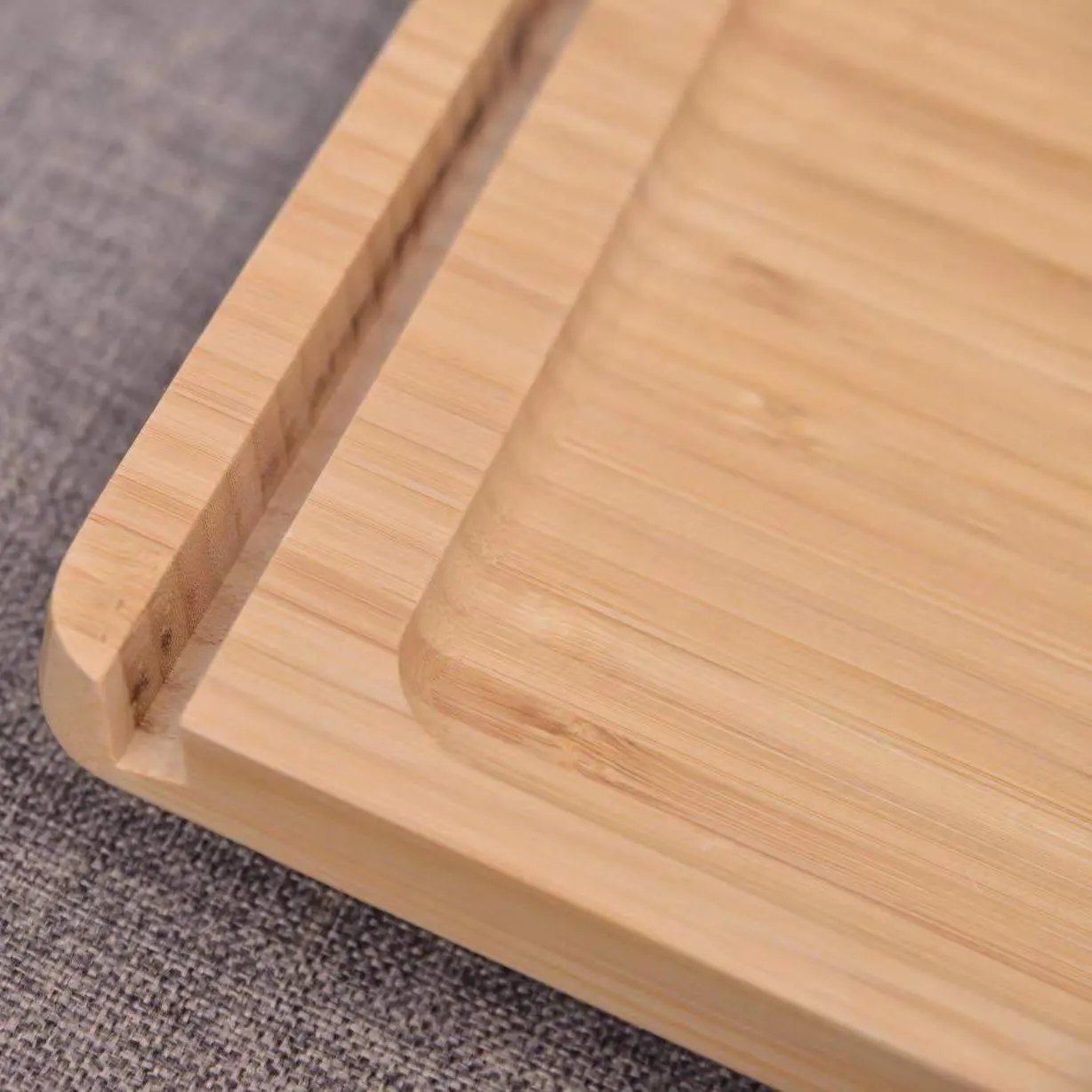 Factory Direct Sale Sofa Storage Tray Customizable Bamboo Sofa Tray With Phone Holder