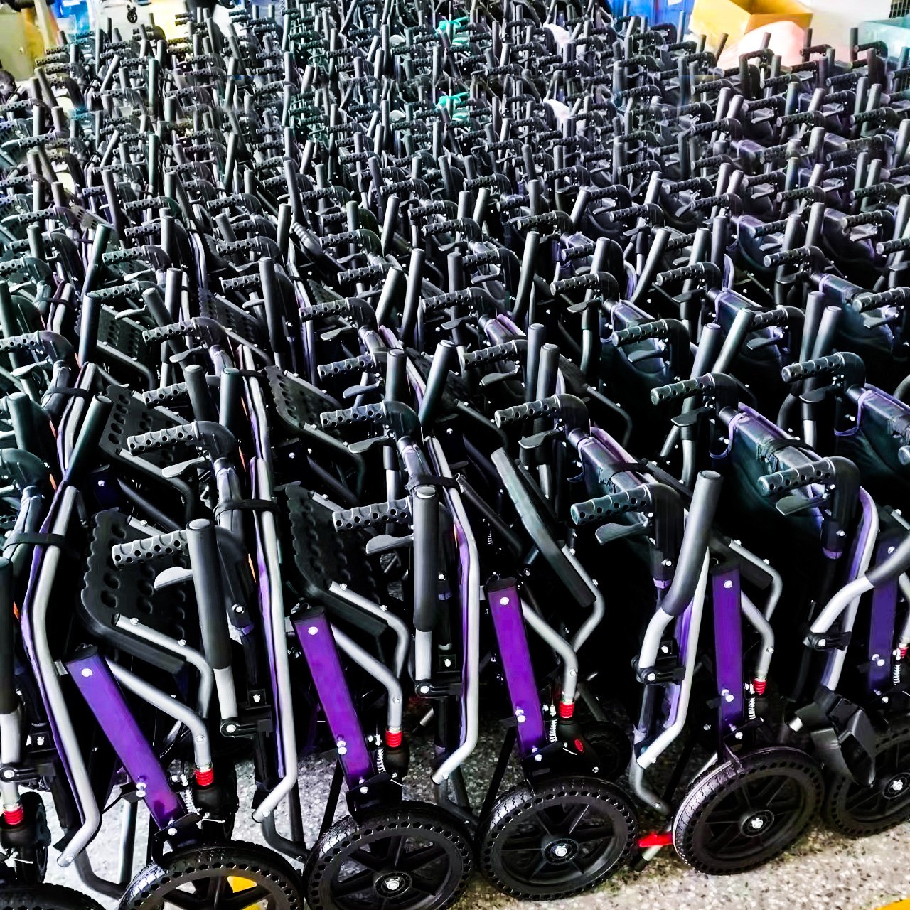 Ousite Luxury Portable 12 Inch Aluminum Wheelchair Foldable Travelling Wheel Chair