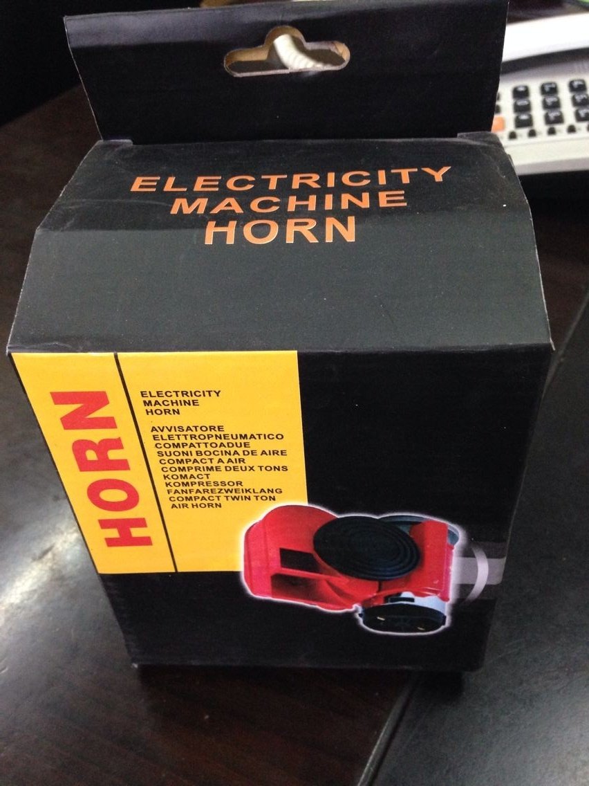 COMPRESSOR-OPERATED AIR HORN in RED COLOR WITH RELAY TRUCK HORN