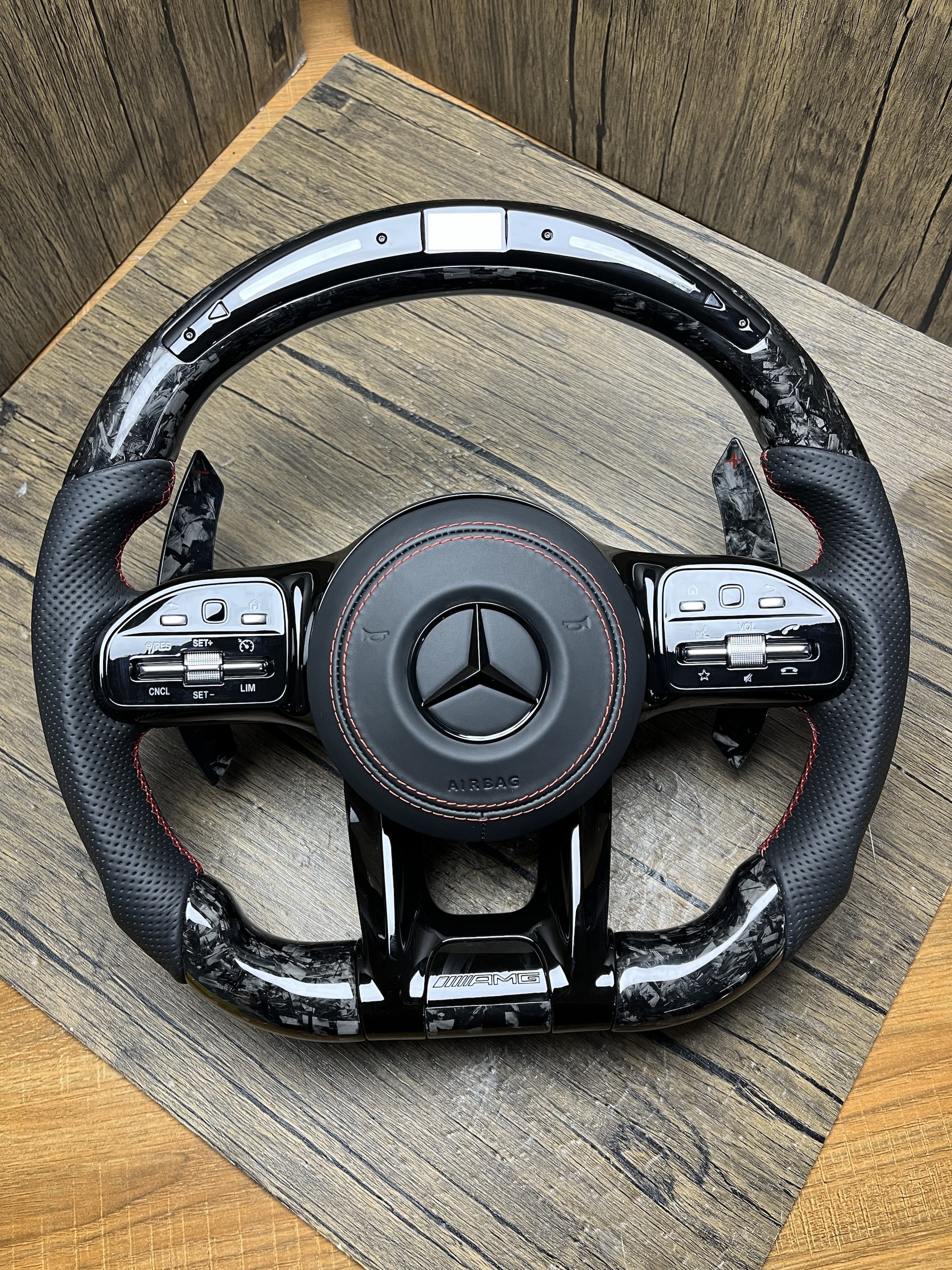 Steering Wheel For Mercedes Benz B-class C217 B200 B260 C63 G63 S63 S500 W204 W205 E63 C200 Steering Wheel