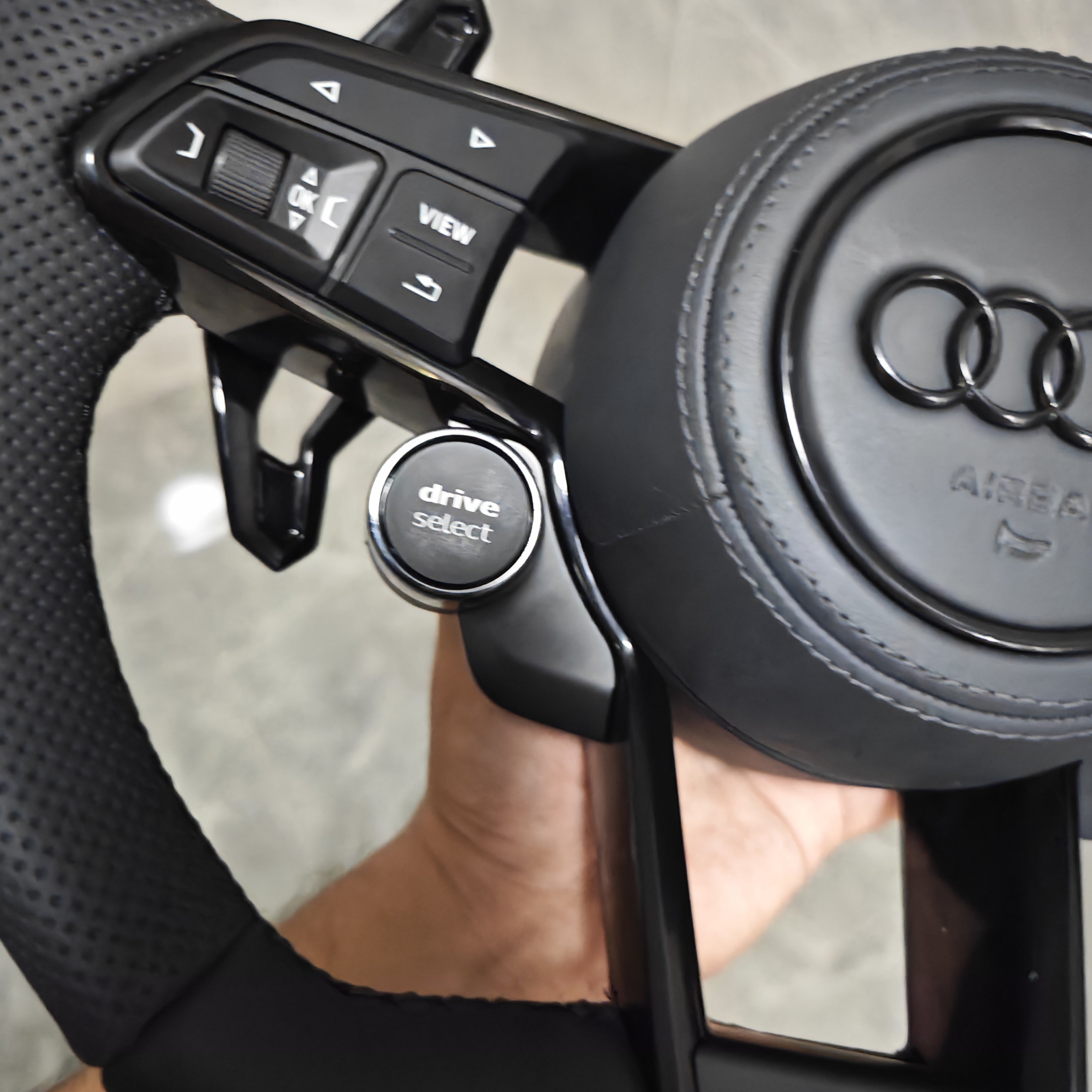 With Start Button S-Line Full Alcantara Leather Steering Wheel for Audi R8 TTRS C6 C7 S7 S4 A4 B8 RS3 SQ5 S5 B9 A6 C8 A3
