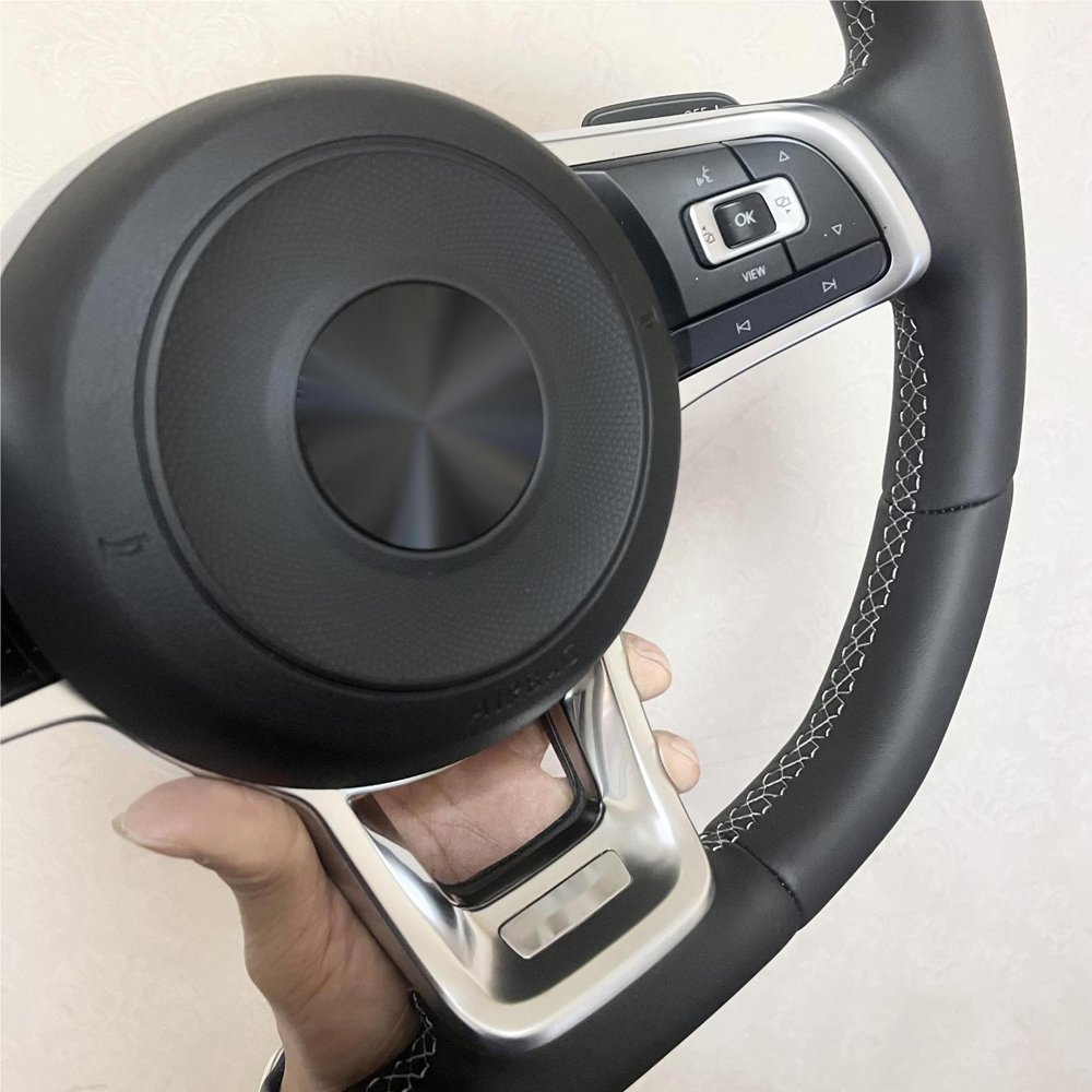 Hight Performance Customized Steering Wheel For VW MK7 MK6 Golf7 Polo CC Jetta Tiguan GTI R Leather ACC Steering Wheel