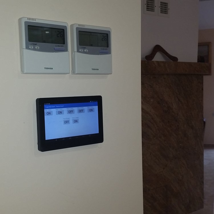 7 Inch Tablet with Relay, Gpio, Rs232, Rs485, Led Light Bar, Temperature and Humidity Sensor