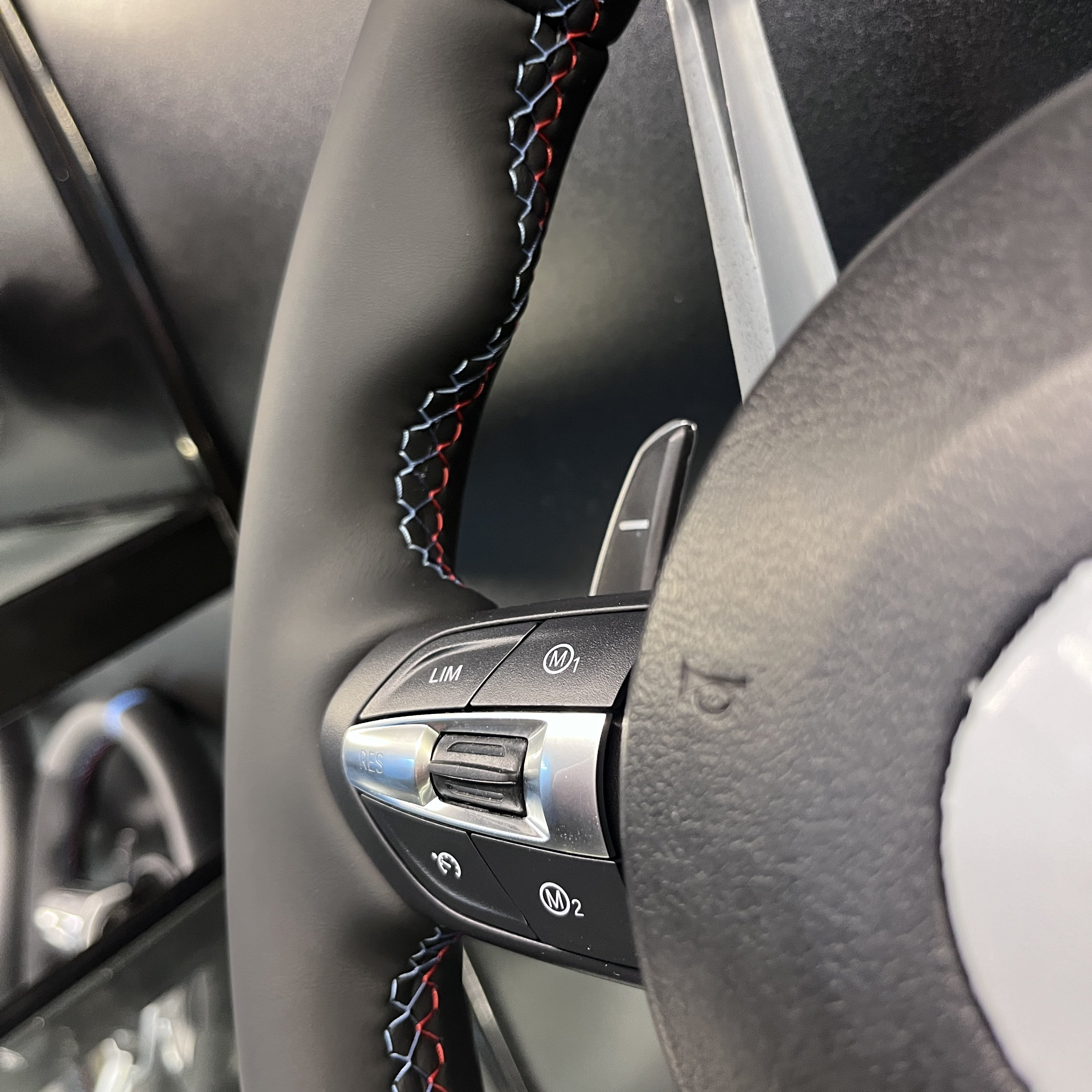 For BMW X1 x3 x4 X5 X6 F48 F25 F26 F15 /f16 F30 m sports steering wheel customization