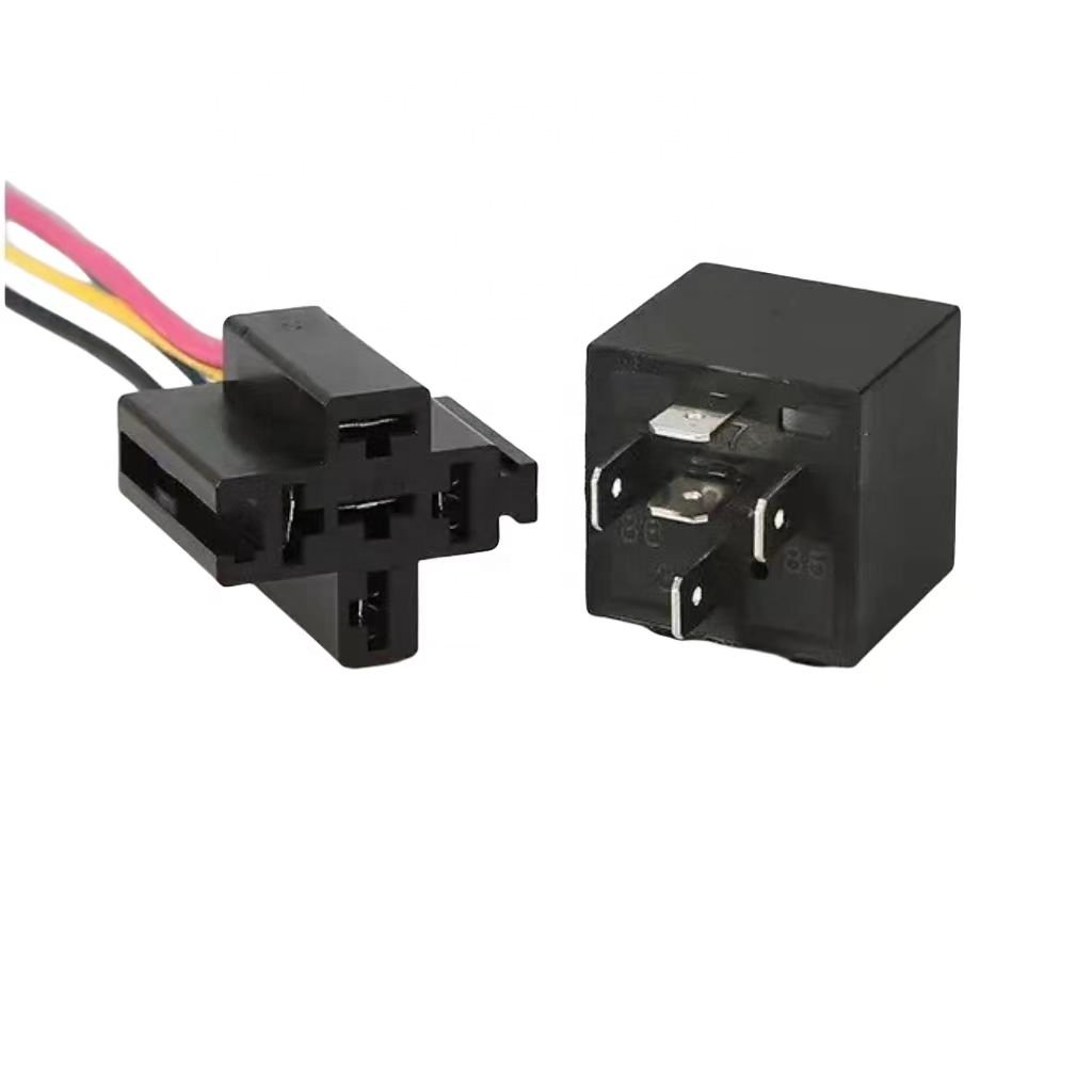 Automotive Relay Black Bakelite Material 5p Relay Plug Popular Universal With Fixed Hole