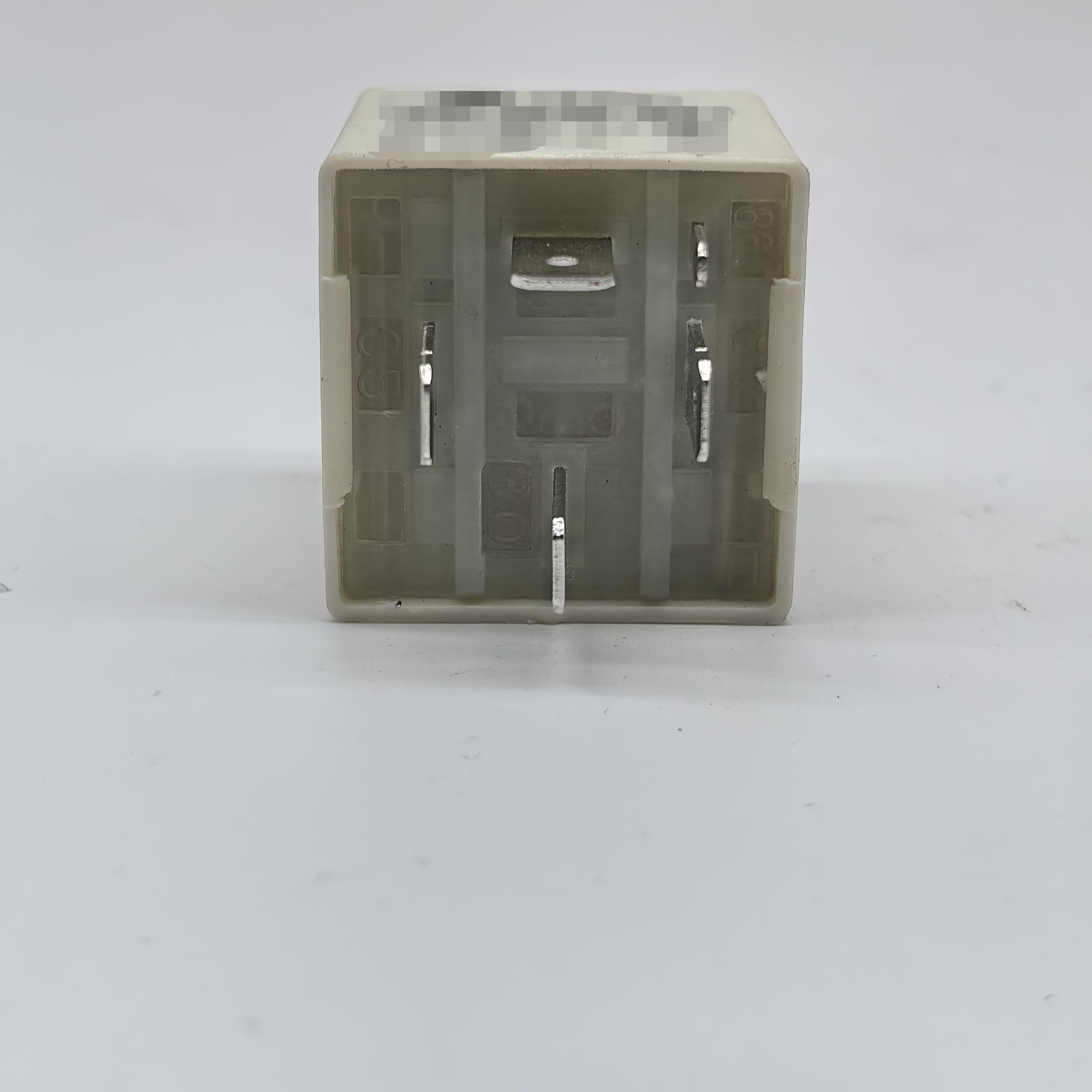 165906381 12V Engine Control Unit Relay 357906381A Gear Boxes Product