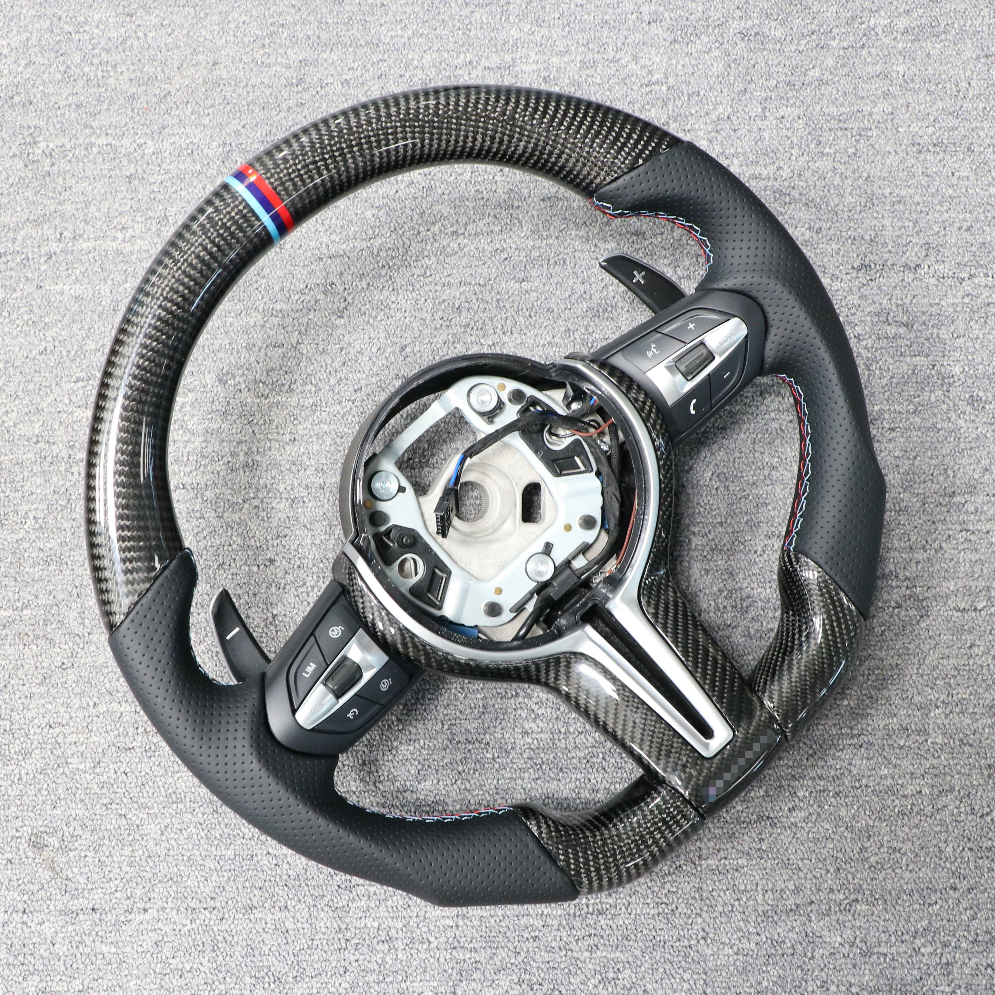 Retrofit steering wheel for BMW f23 f26 f30 f80 f46 x1 x2 x3 x4 x5 m1 m2 m3 g20 g80 carbon steering wheel