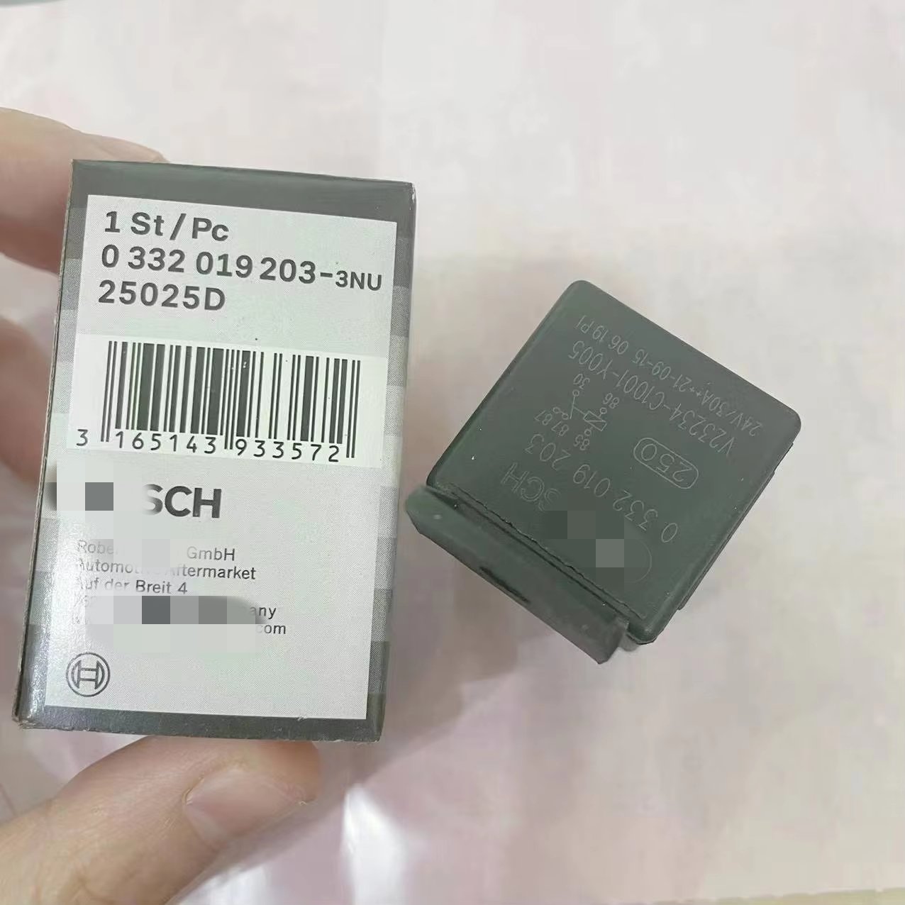 0332019203 Relay - 24v 30A 5 Pin