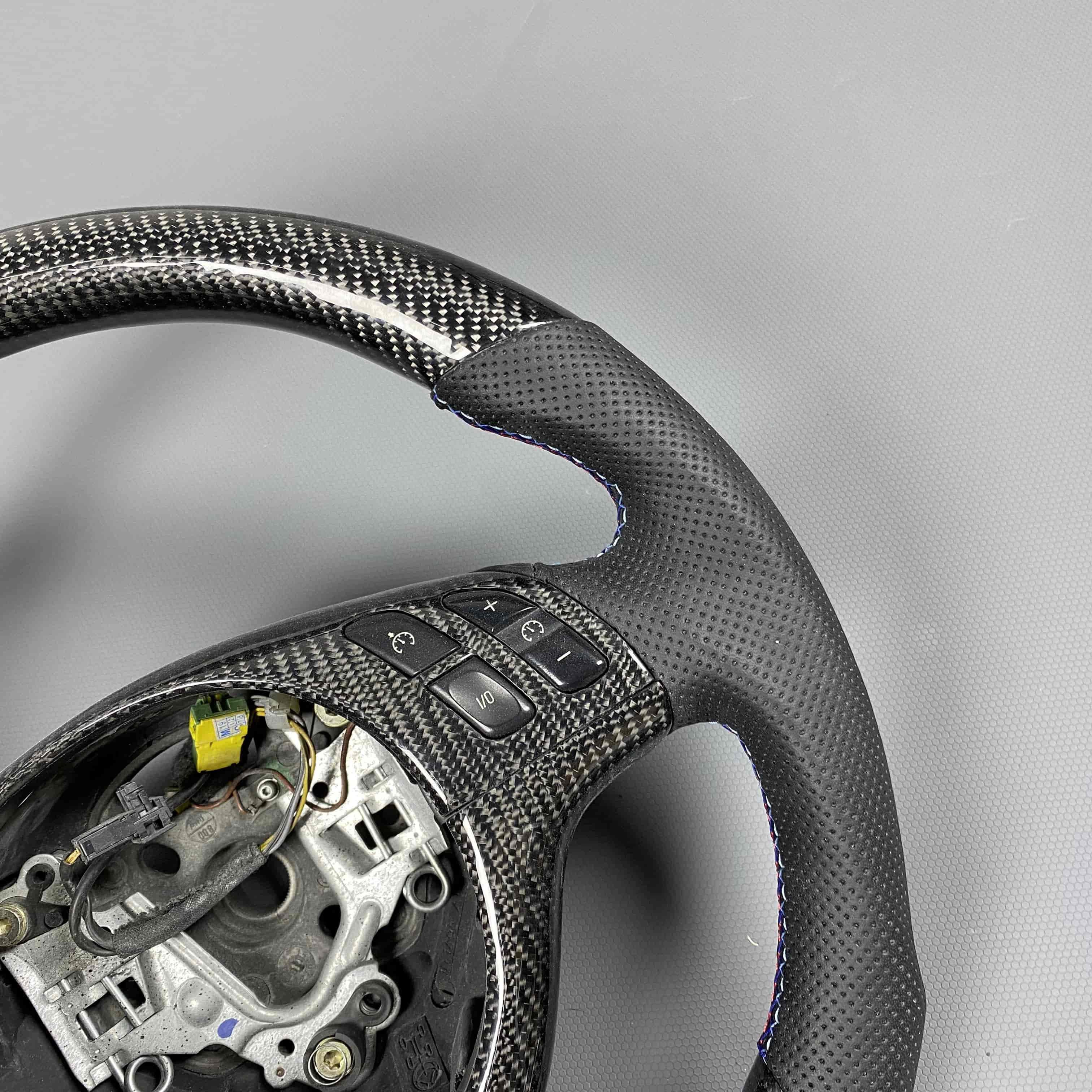 Handmade leather carbon fiber customized car steering wheel for BMW M3 E46 E39 E53 330ci 325i with LED display screen
