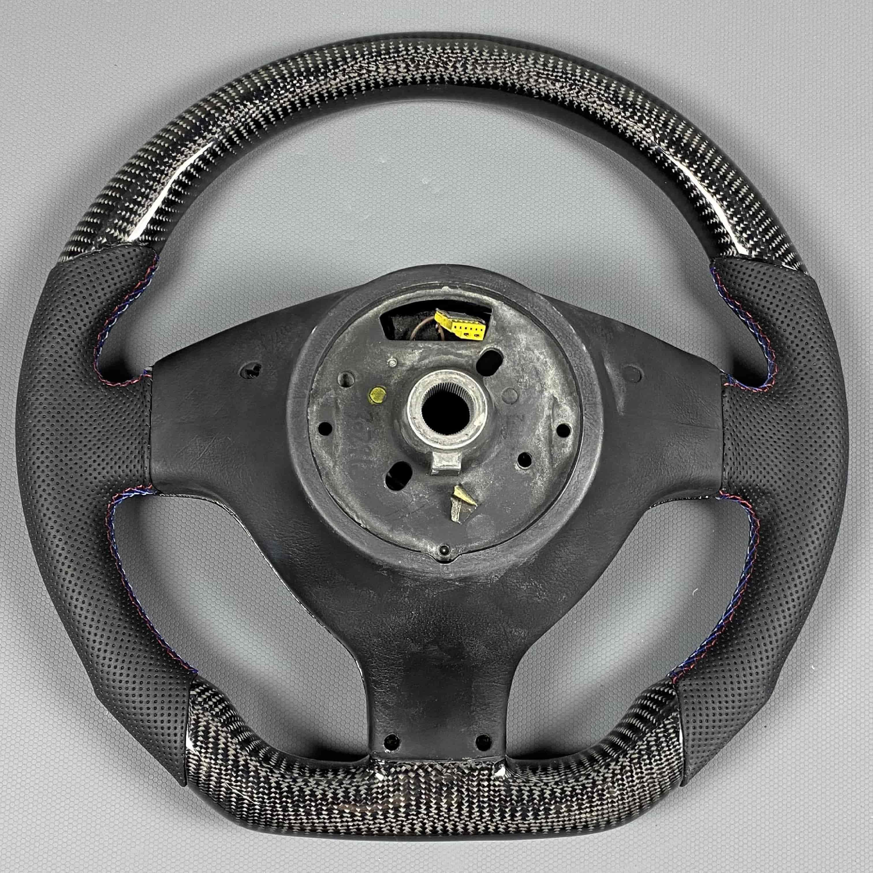 Handmade leather carbon fiber customized car steering wheel for BMW M3 E46 E39 E53 330ci 325i with LED display screen