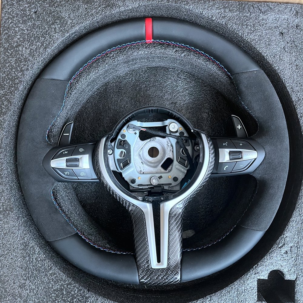 For BMW X3 X4 X5 M2 M3 M4 M5 M8 F06 F07 F10 F12 F15 F16 F20 F22 F30 F31 F32 F80 F82 M-Sport Customized Carbon Fiber Steer Wheel