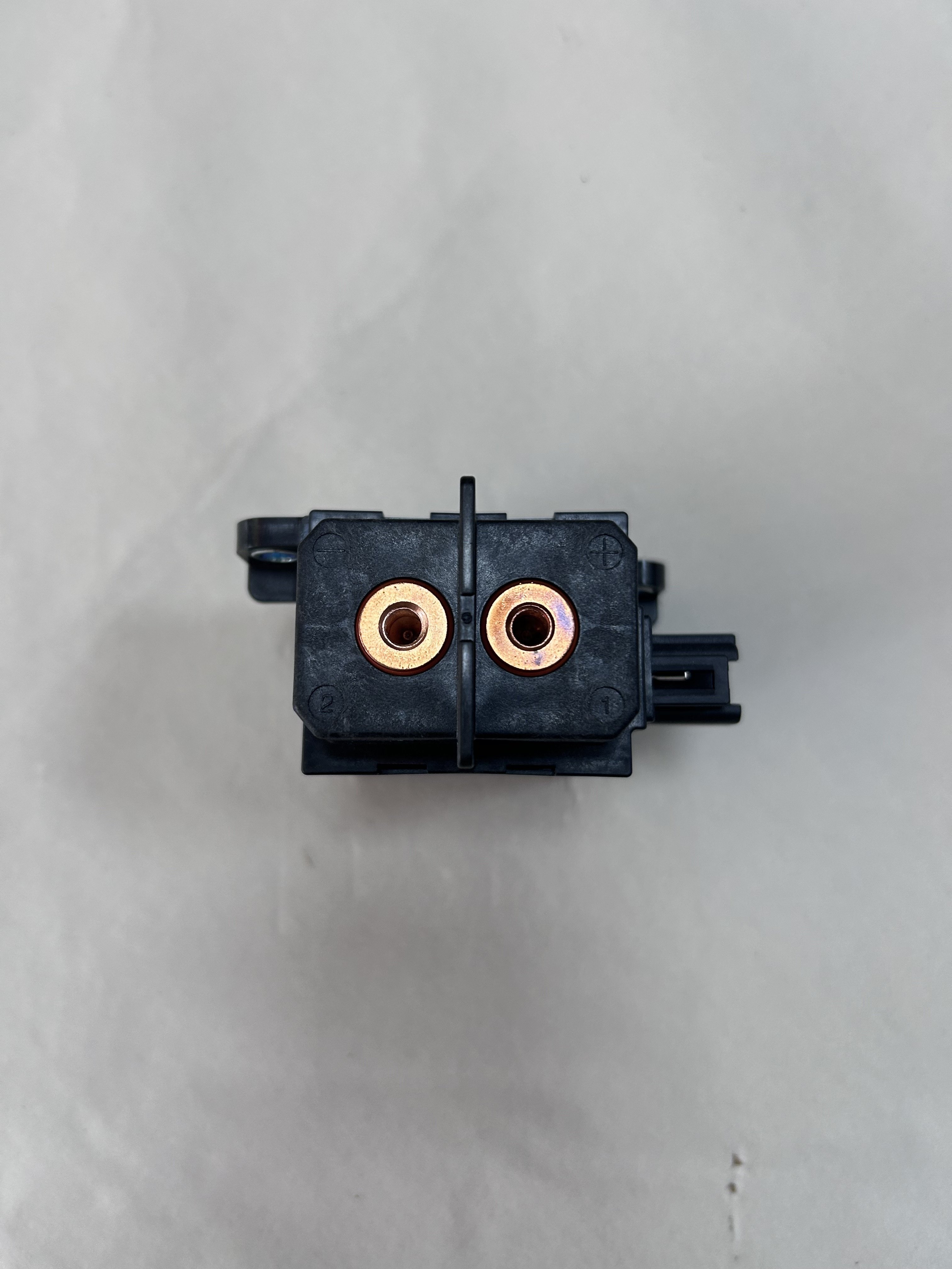 New Arrival Auto Spare Parts AEVF94012 Relay