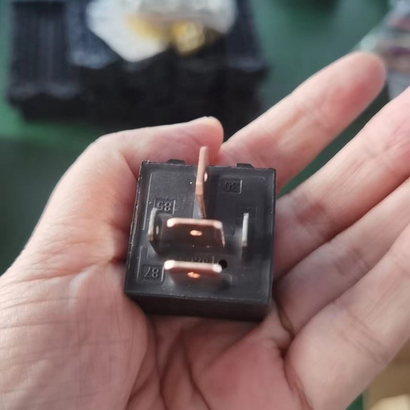 Automotive Relay 24V 80a Five-Pin 12V Waterproof Integrated Relay protection and Auto Control Relay