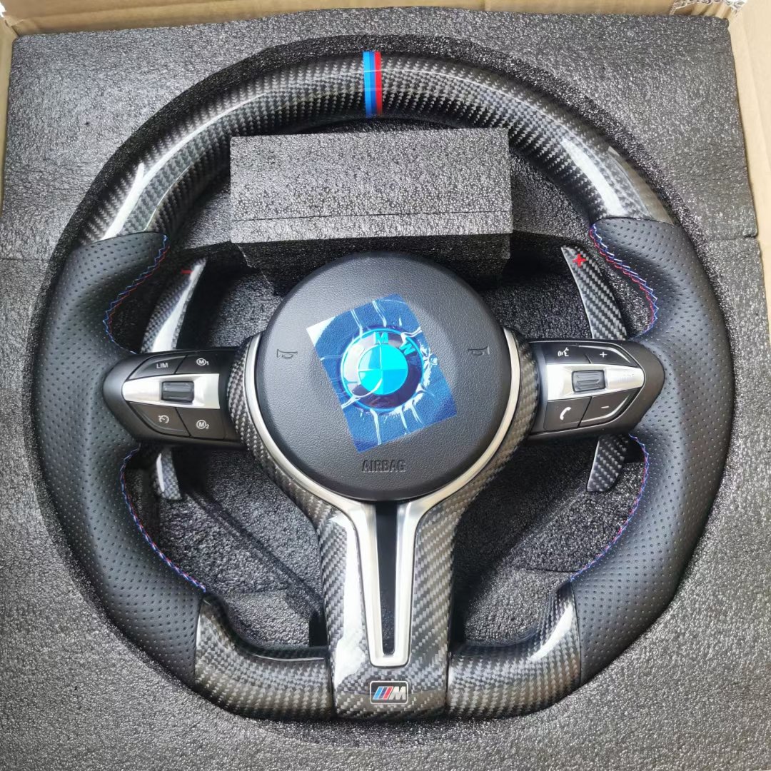 Carbon Fiber Car Steering Wheel Customs For BMW F10 M5 Series