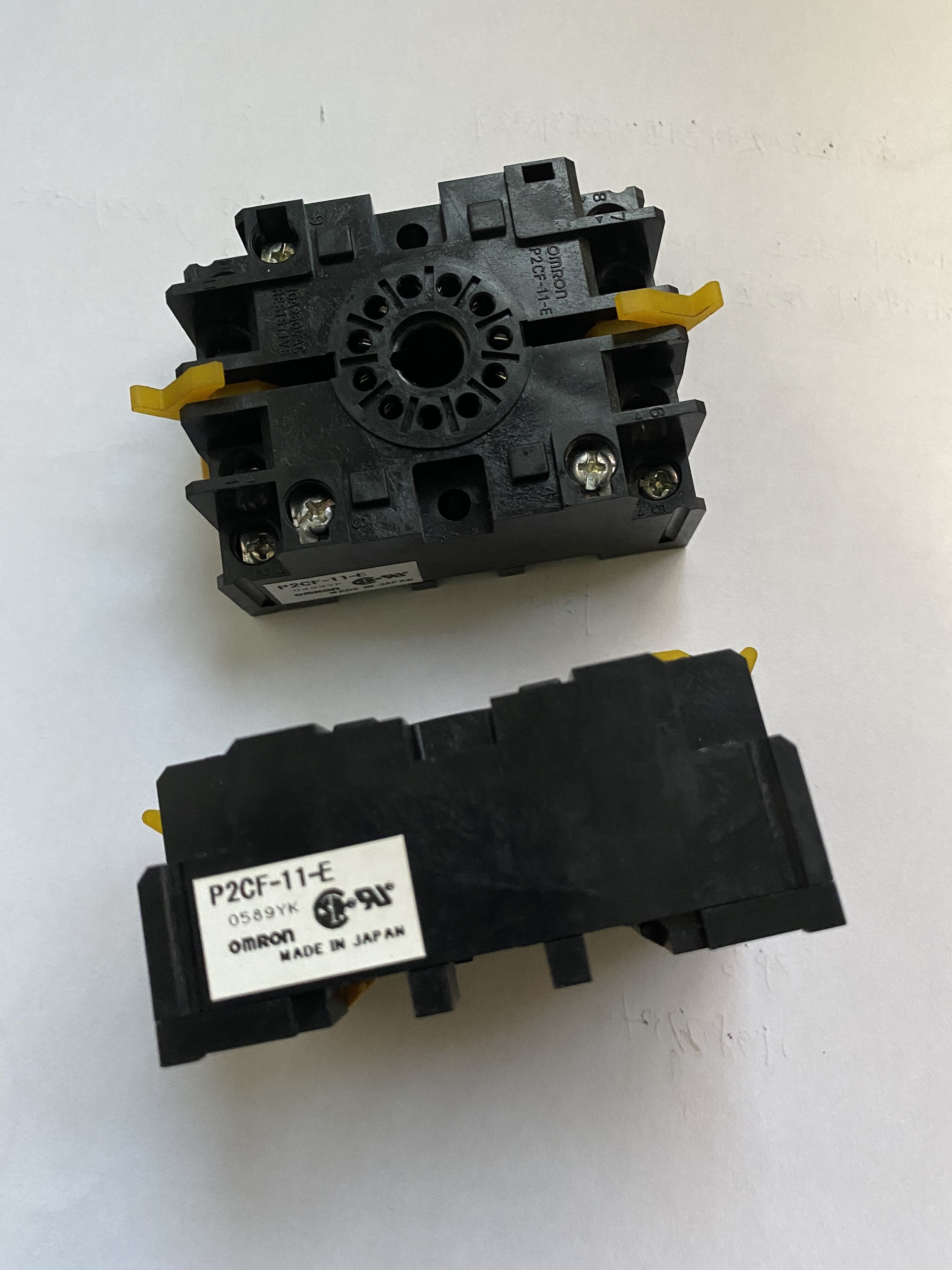 Distributor OMRONN Relay Back Connecting Socket 11-PIN P3GA-11 Relay SOCKET