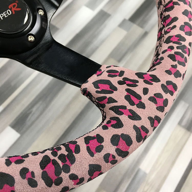 heart shape customized LOGO suede leather steering wheel universal car steering wheel