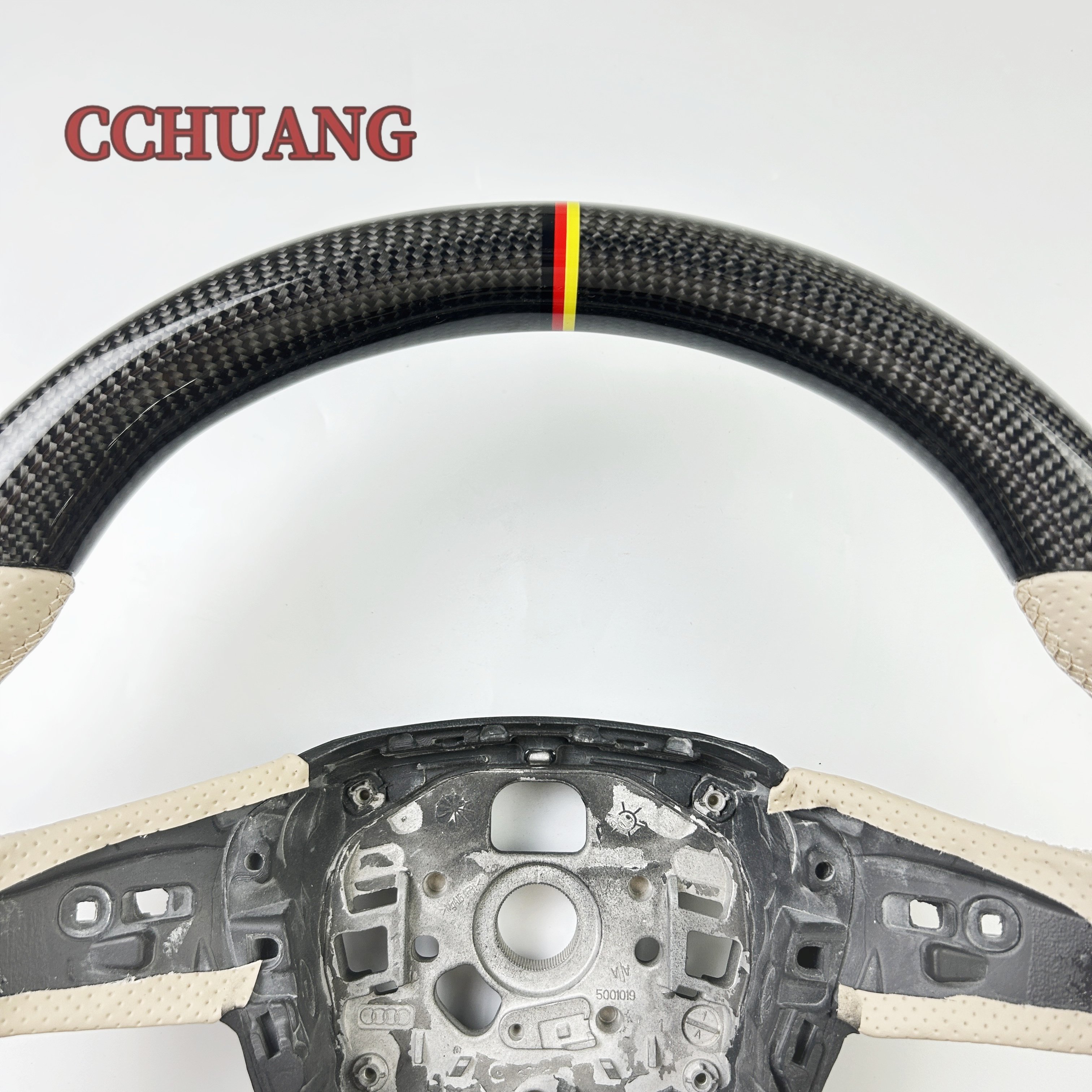 Wholesale custom carbon fiber steering wheel for Audi A7 S7 RS7 A6 S6 RS6 C8 A8 A6L S8 Q6 LED steering wheel