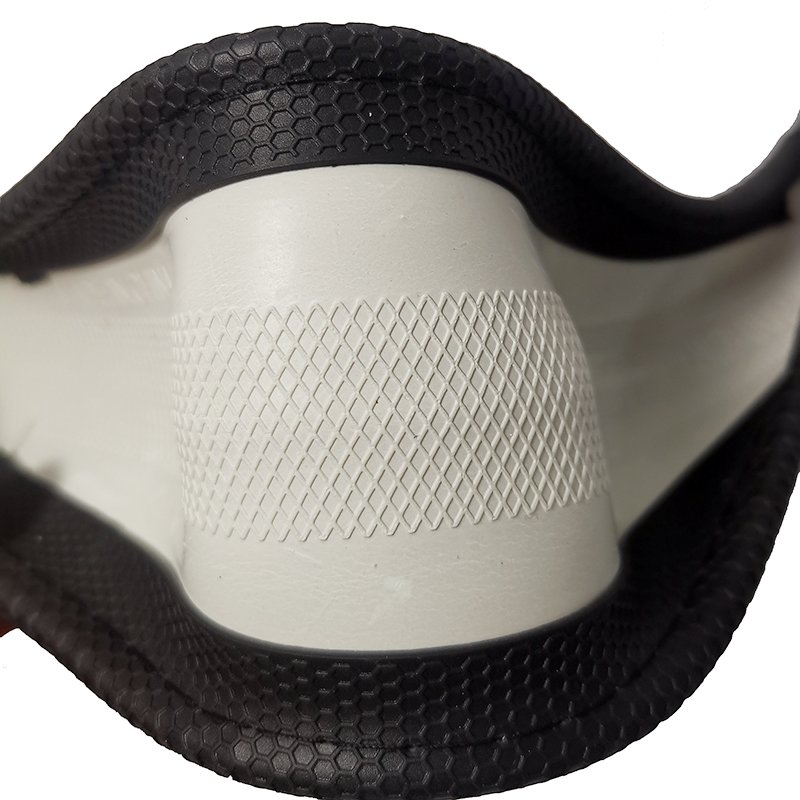 2024 Hot Sale Universal Sports-Style Leather Car Steering Wheel Cover Customized Breathable Anti-Slip Car Accessories