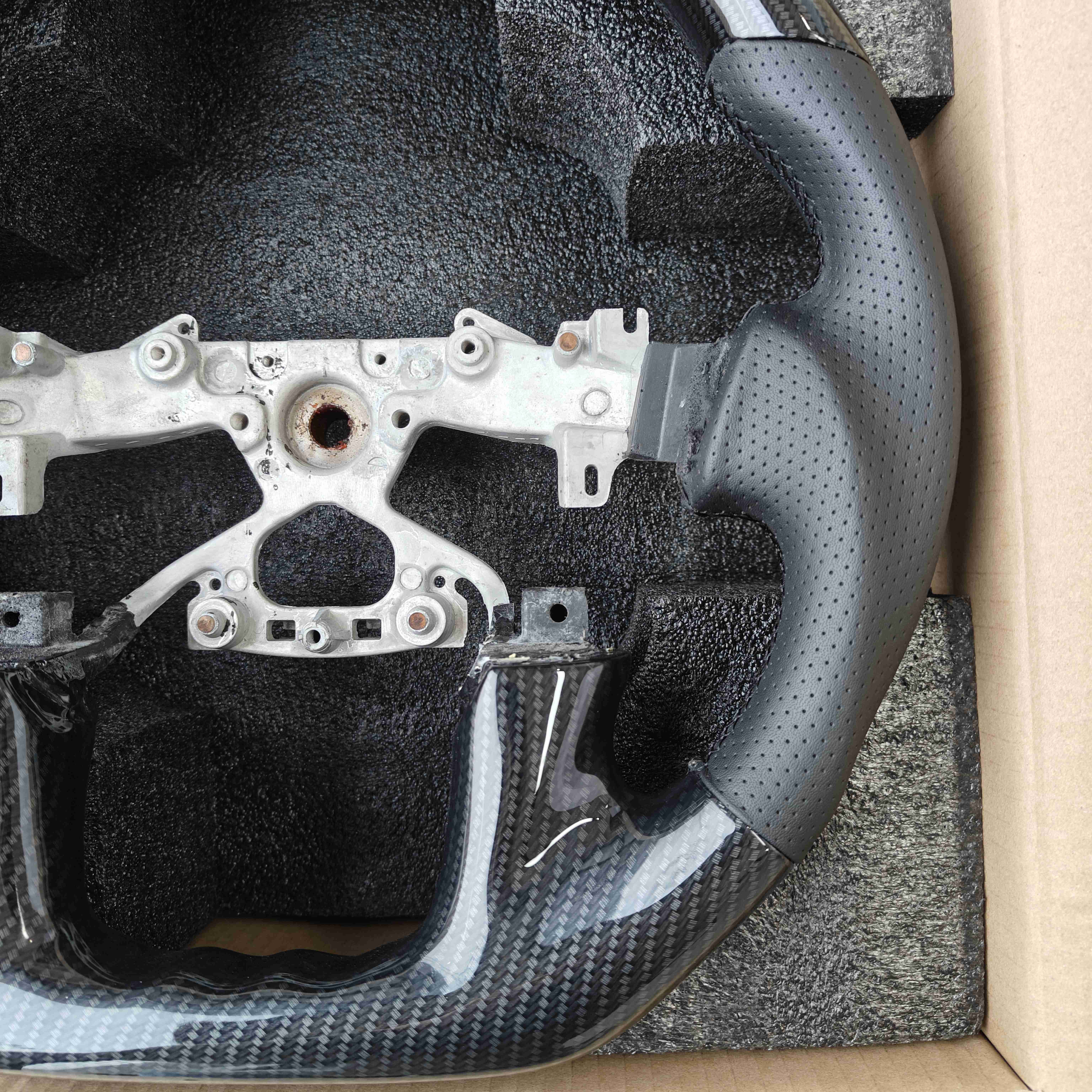 Hydrographic Film Steering Wheel For Nissan Patrol Y62/Amarda 2018 2019-2023-UP Infinity QX56 QX80 Interior Accessories For Cars