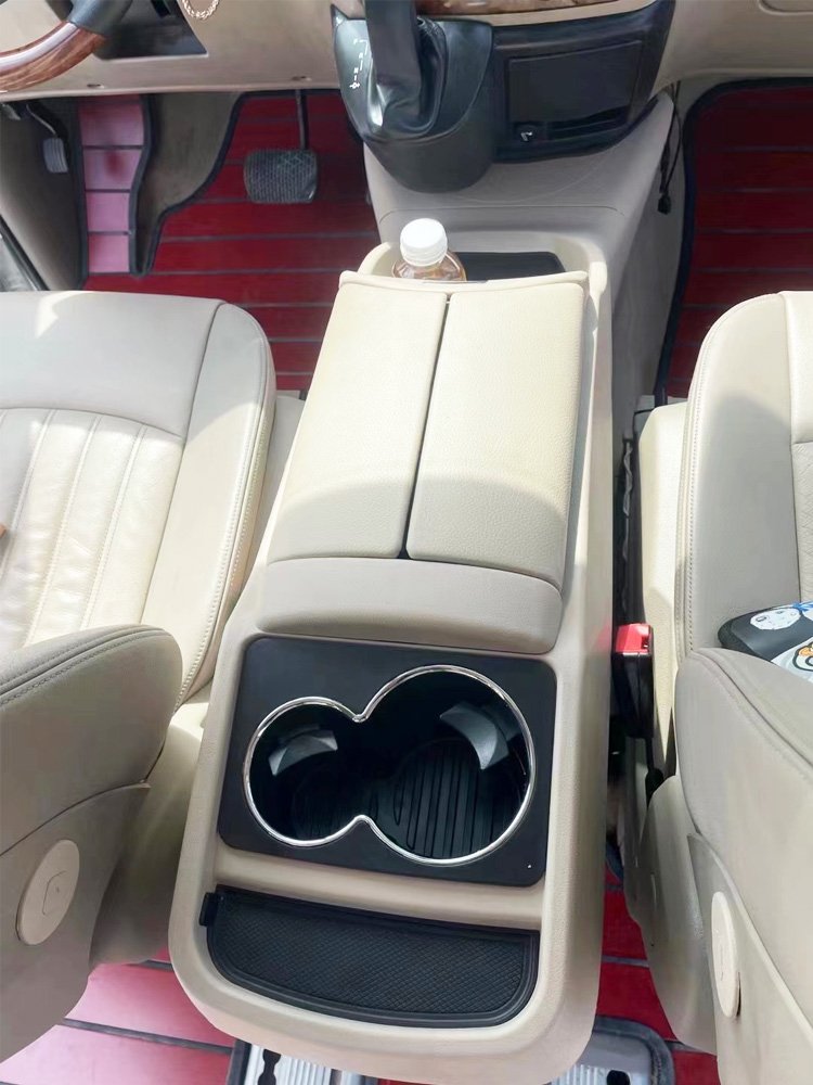Wholesale High Quality Car Seat Center Console Multifunctional Armrest Box for Mercedes Benz Vito W447 V250 V260
