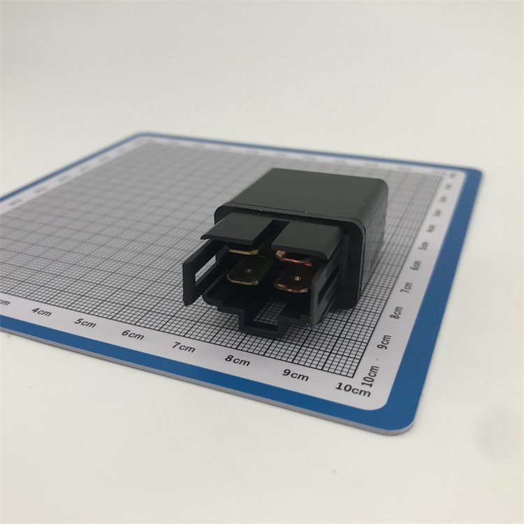 China Wholesale Black Plastic Solid State Car Relay 12v/24v Automotive Relay for Vehicle/Car/Motorcycle With Optional Relay