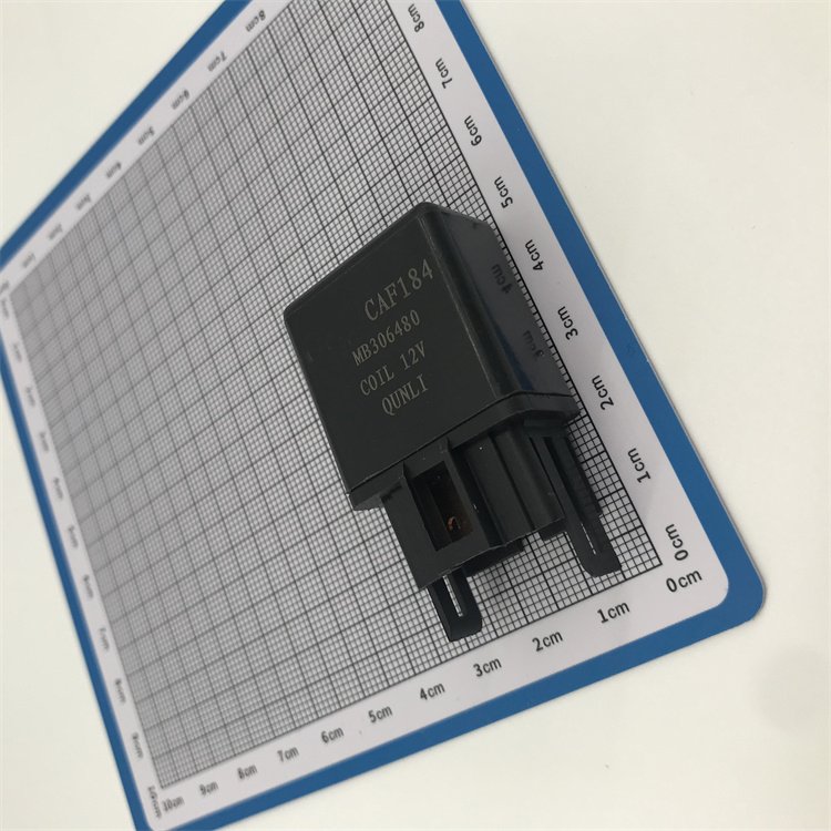 China Wholesale Black Plastic Solid State Car Relay 12v/24v Automotive Relay for Vehicle/Car/Motorcycle With Optional Relay