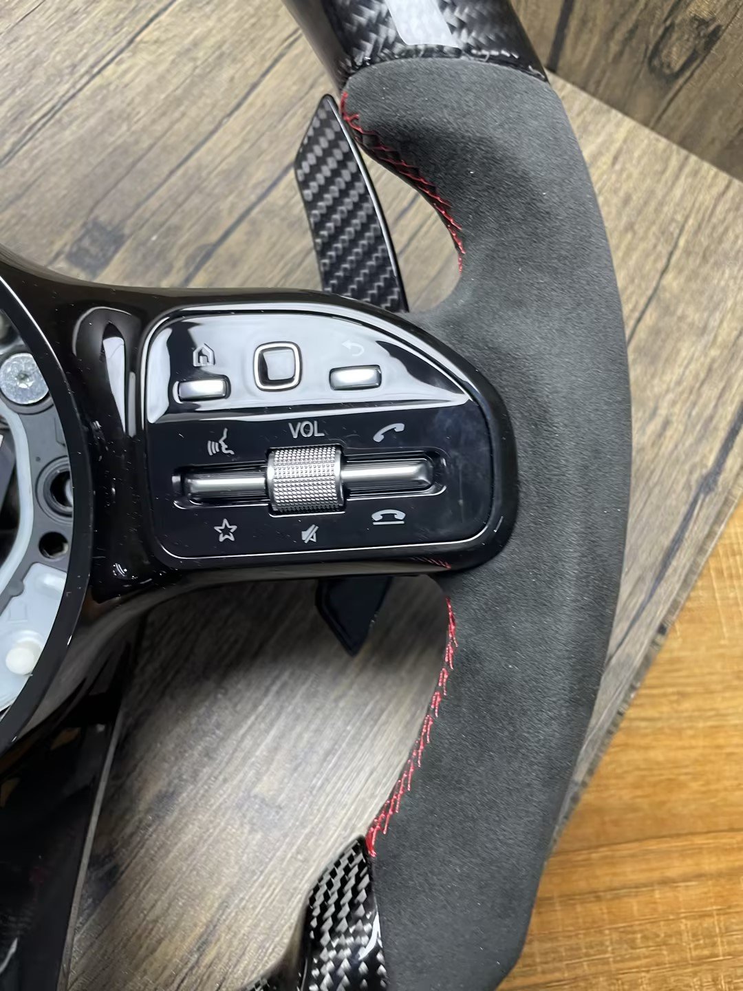 Auto Customized Steering Wheel Fit for Mercedes Benz C Class W204 W205 AMG W212 W213 W447 W463 GLC GLA Carbon Fiber Steering