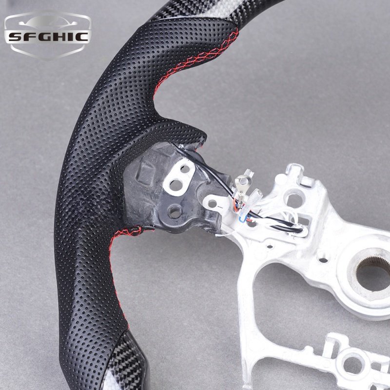 LED Performance Carbon Fiber Steering Wheel Fit For Toyota Innova Hilux Revo Fortuner 2014 2015 2016 2017 2018 2019