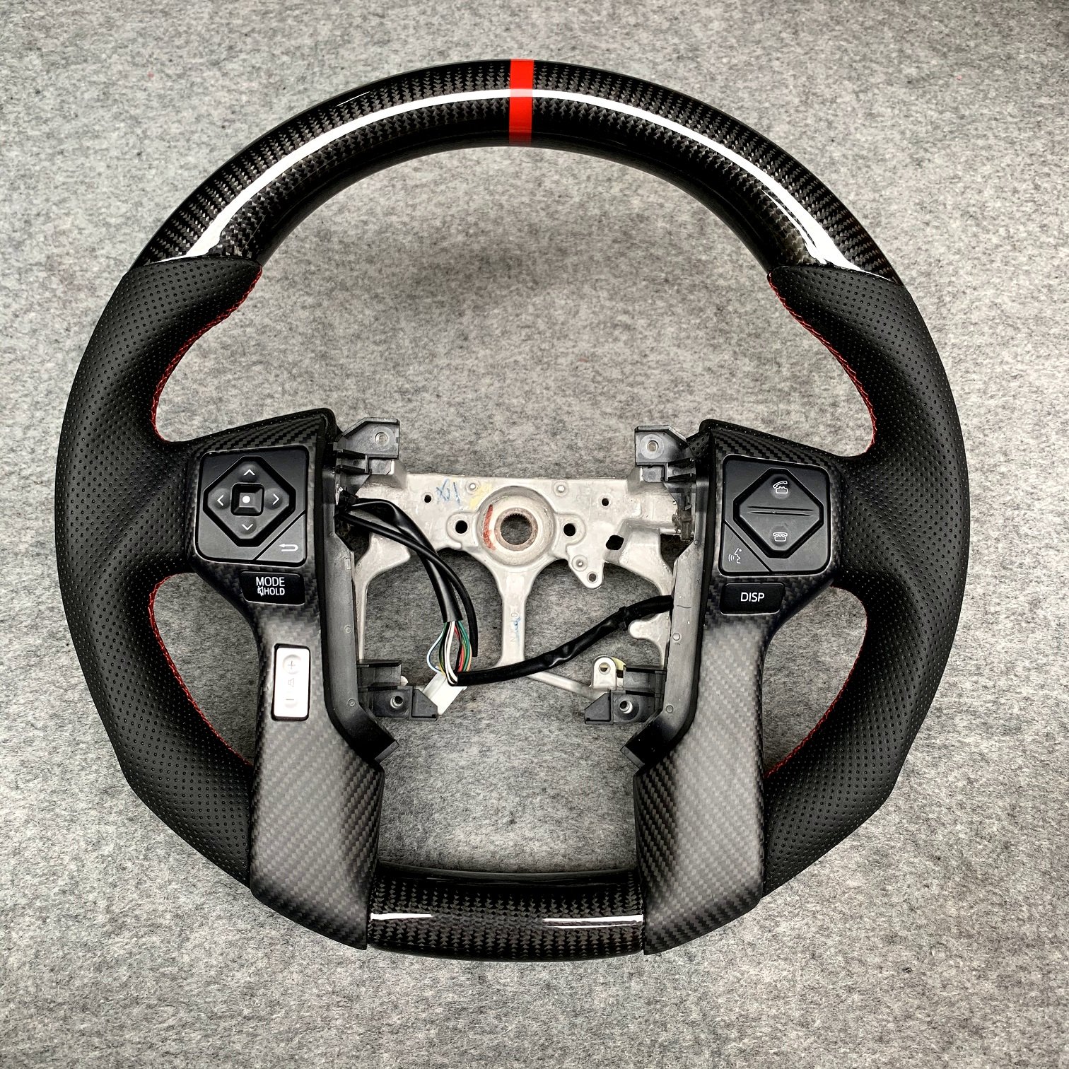 Factory Price Professional Design Car Steering Wheel For Toyota Tundra