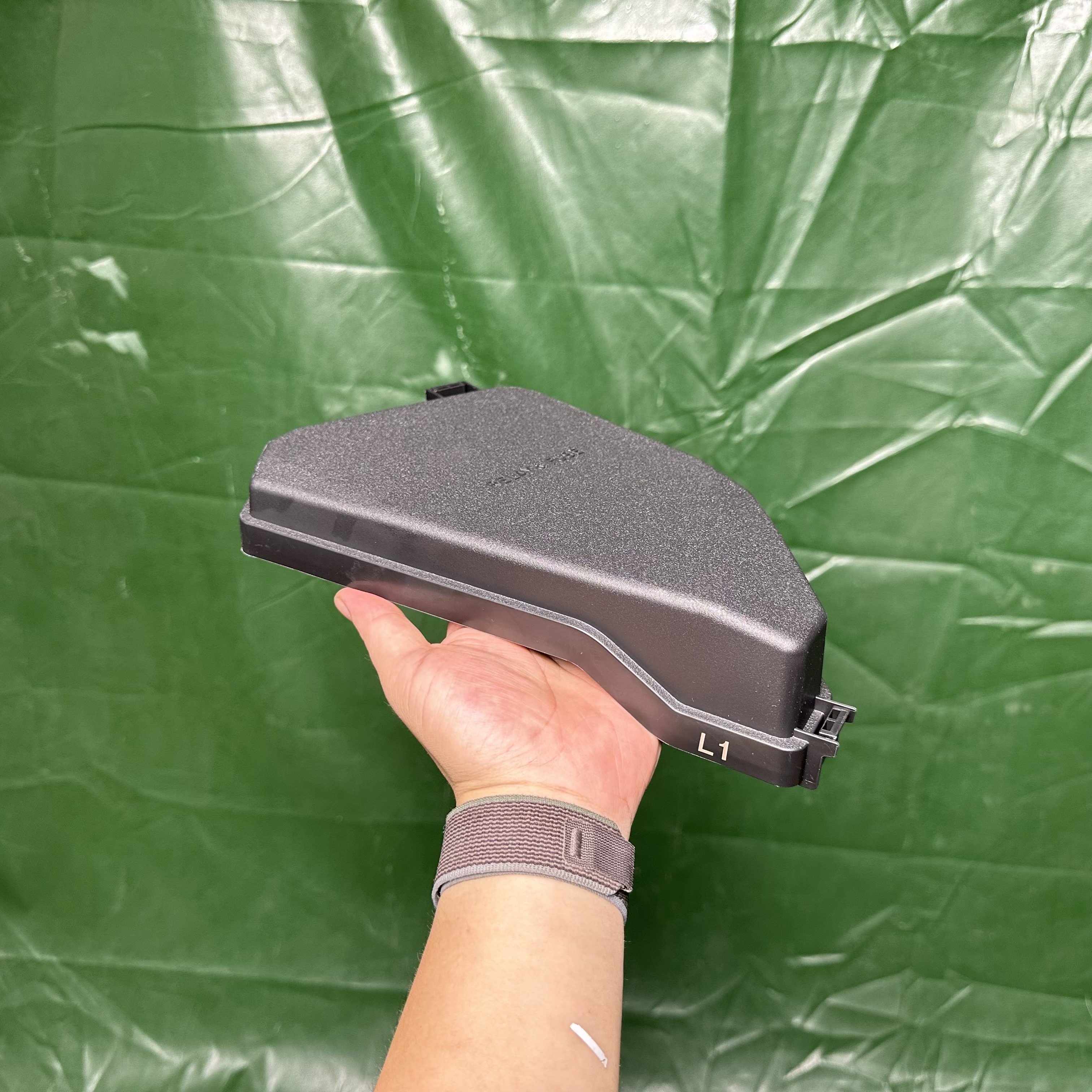 82662-42701 82662-42711 82662-0R241 82662-0R391 82662-0R660 82662-48580 the Top Cover of the Insurance Relay Box for TOYOTA RAV4