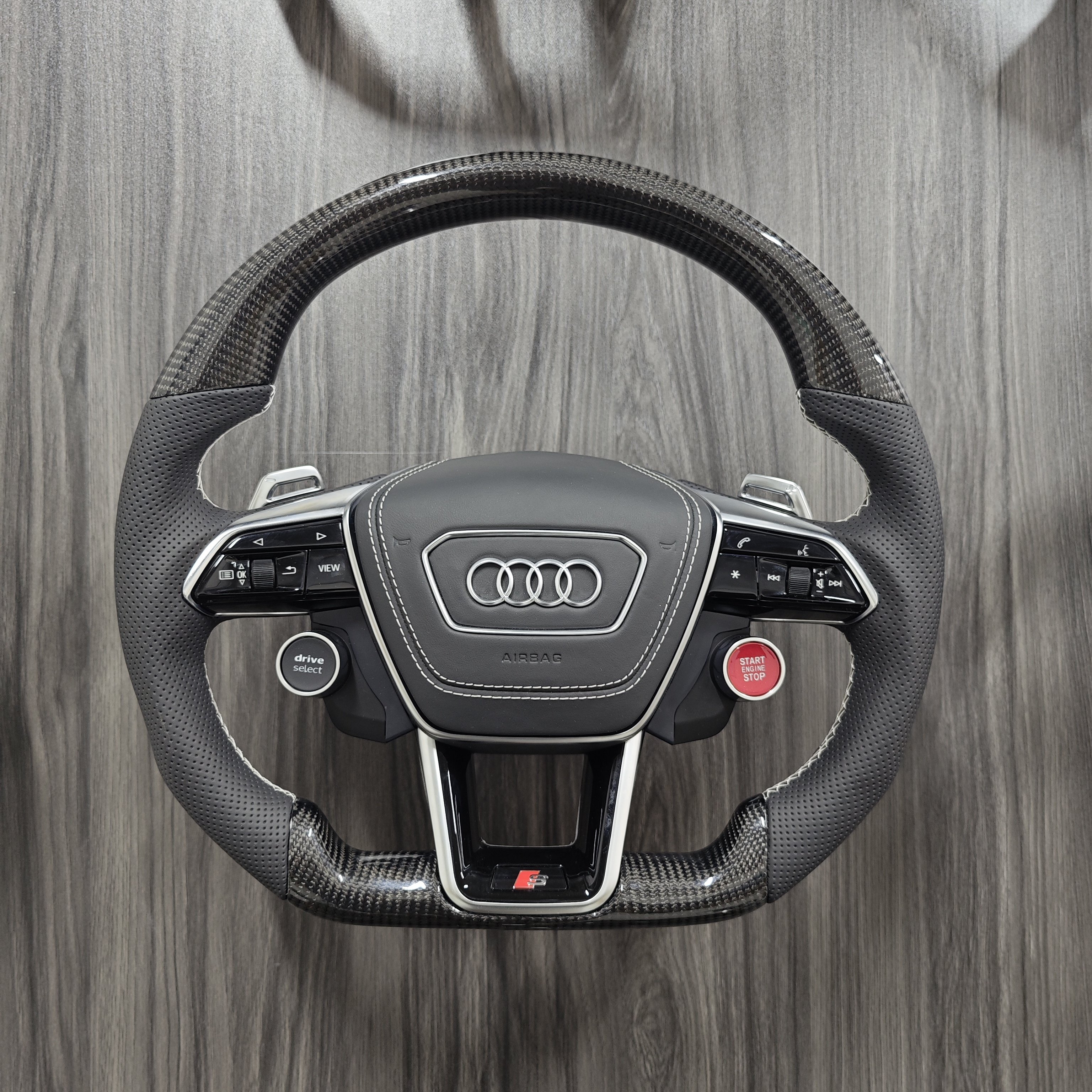 Factory Price Auto Parts Audi Steering Wheel for C8 Audi A6 A7