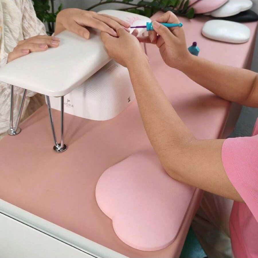 Professional Nail Art Tools Good Quality Memory Sponge Nail Armrest pink Elbow Hand Pillow Arm Pad Supports for Manicure