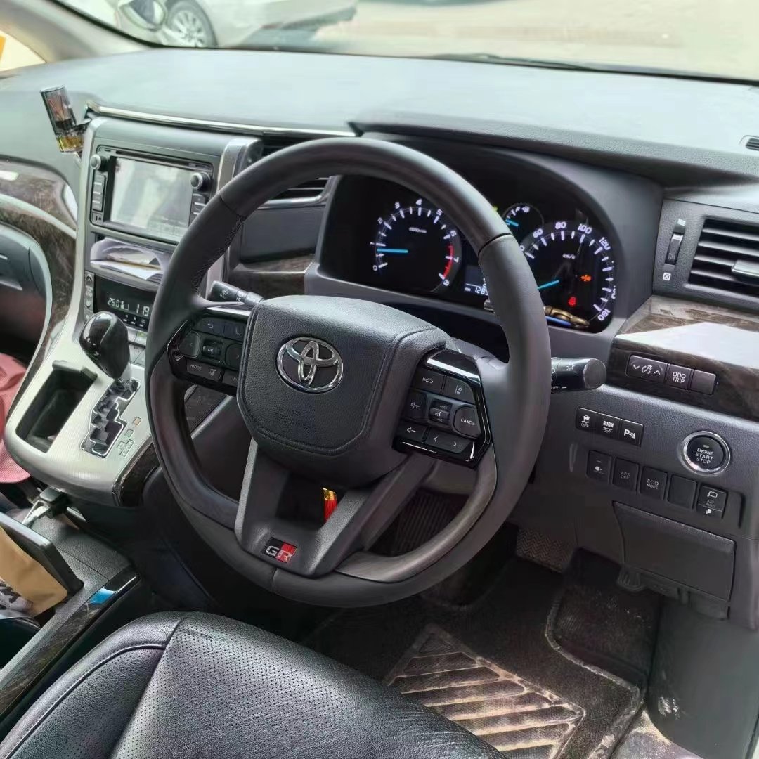 Car Steering wheel For Toyota LAND CRUISER LC200 Bright black 2006-2023