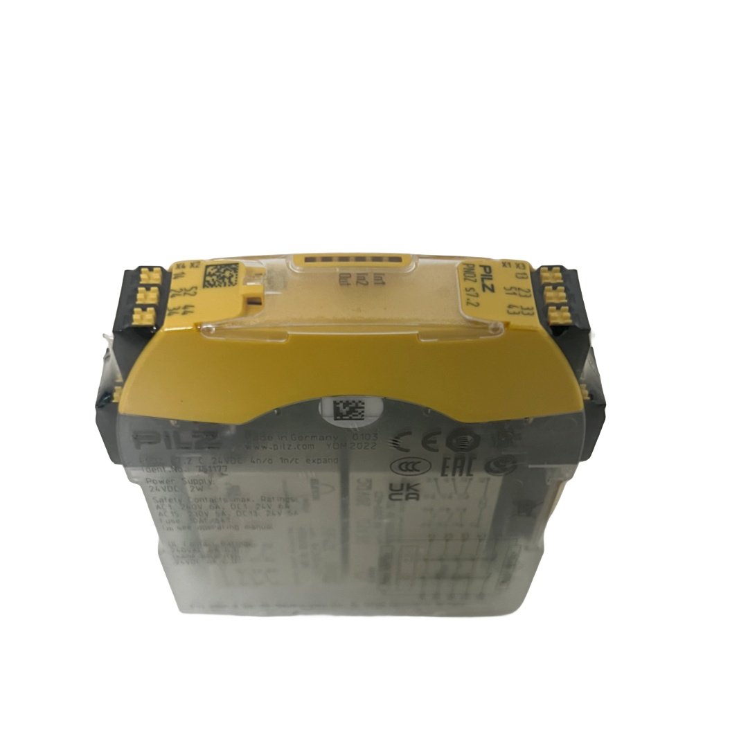 Original New Pilz 751177 PNOZ S7.2 C 24VDC 4 N/o 1n/c Expand in Stock