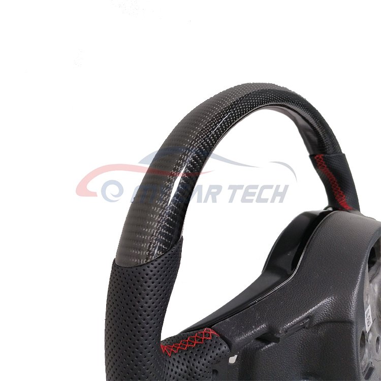 Factory Real Carbon Fiber Perforated Leather Car Steering Wheel for Vw Jetta GLI Golf 6