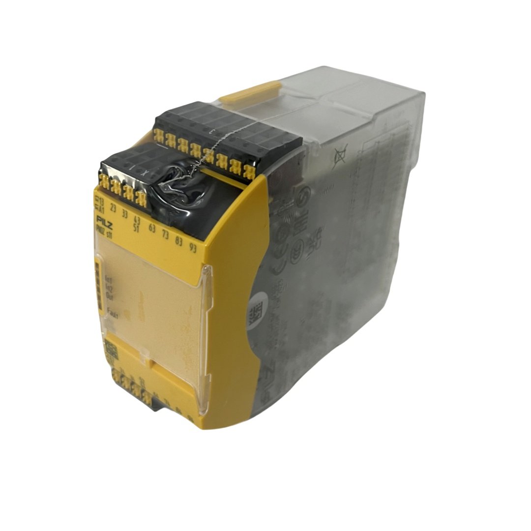 Original New Pilz 751111 Safety Relay PNOZ S11 C 24VDC 8 N/o 1 N/c in Stock