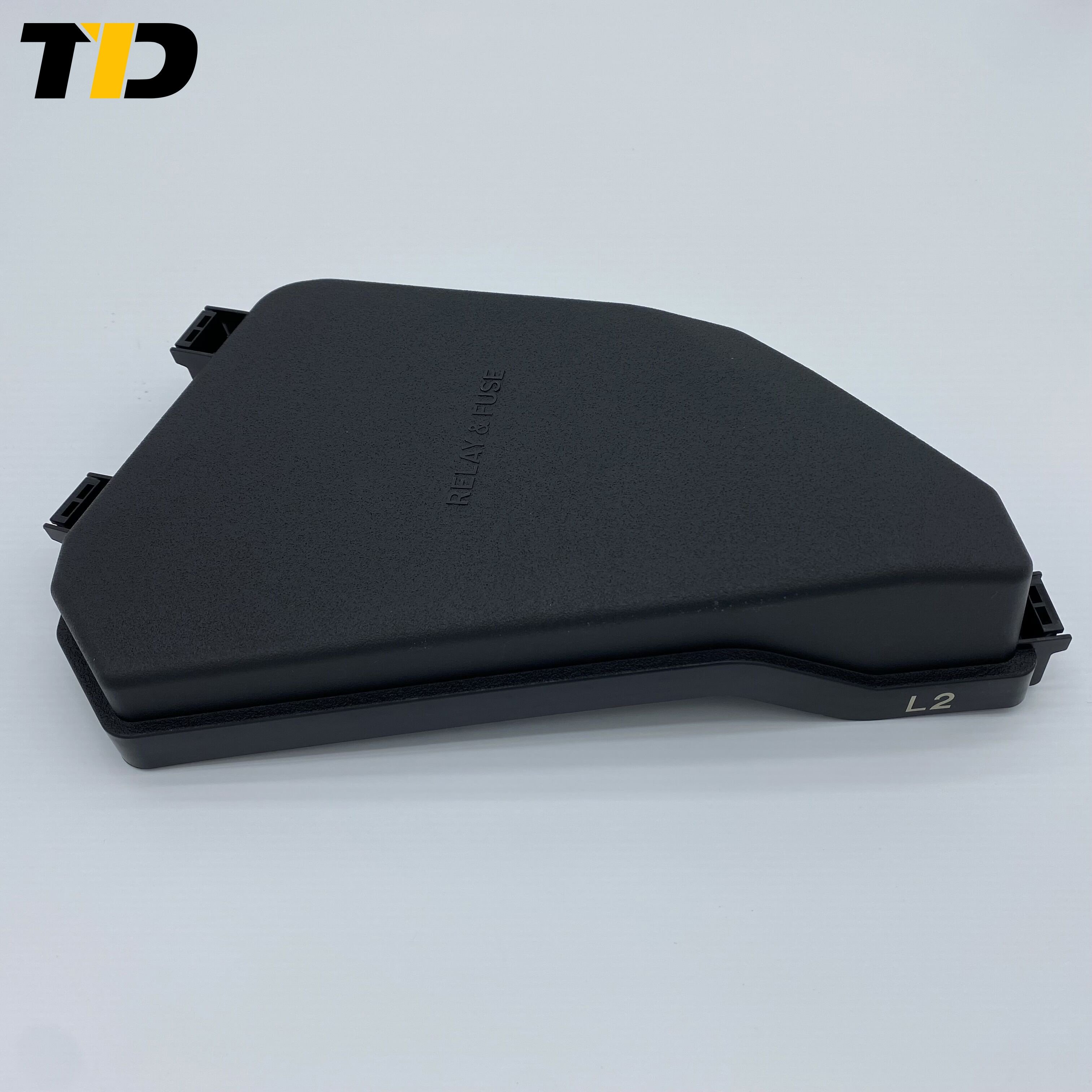 82662-0R240 Cover Relay Block for Toyota RAV4 82662-0R390