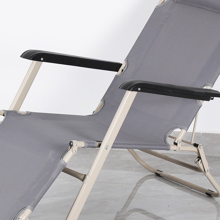 Multi-functional Armrest Beach Chair Outdoor Camping Chair Portable Folding Beach Lounge Chair
