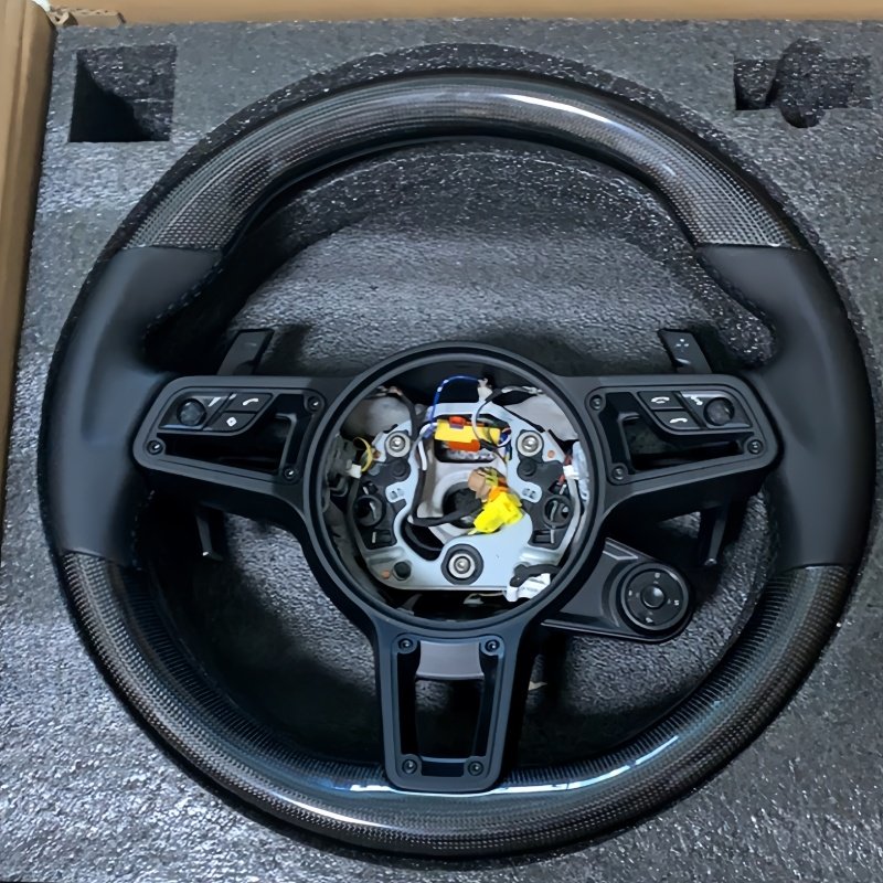 Customized Carbon Fiber Leather Car Steering Wheel For Porsche Panamera Macan Cayenne 918 911 718 970 971 958 Car Accessories