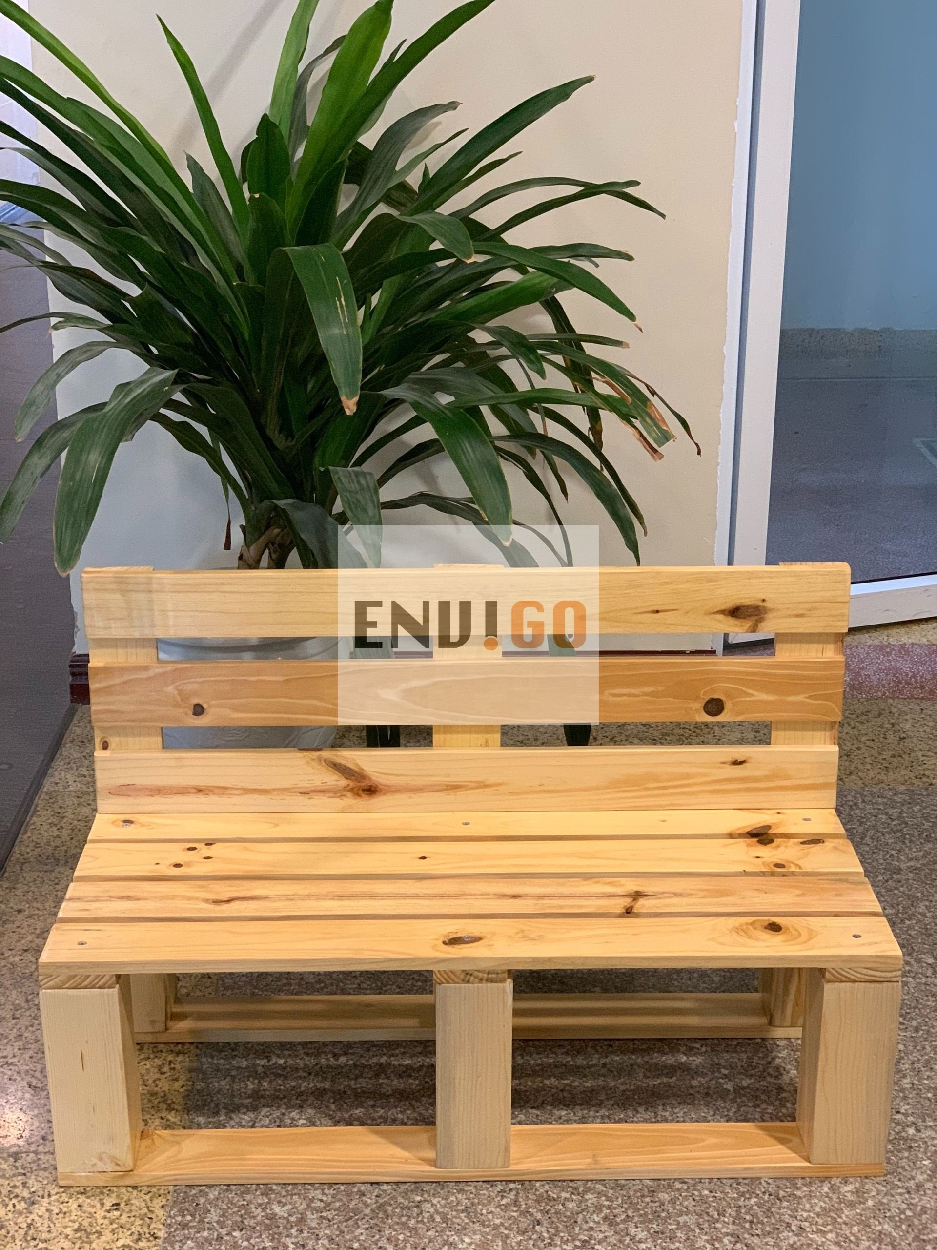 PINE WOOD WOODEN PALLET SOFA STURDY OUTDOOR FURNITURE VIETNAM MANUFACTURE