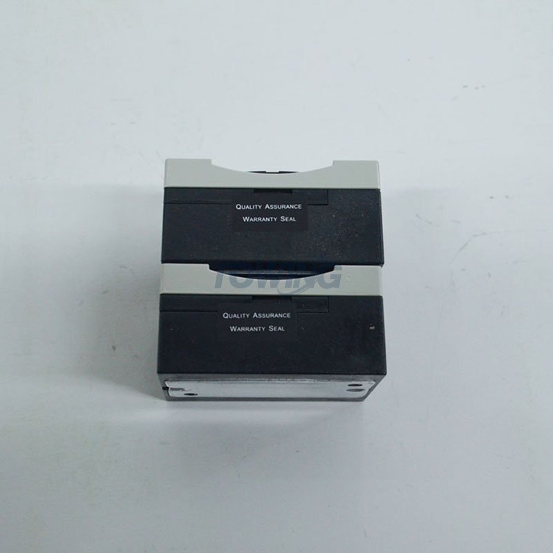 100% New and Original Switzerland Carlo Gavazzi RM1A48D25 SSR Solid State Relay