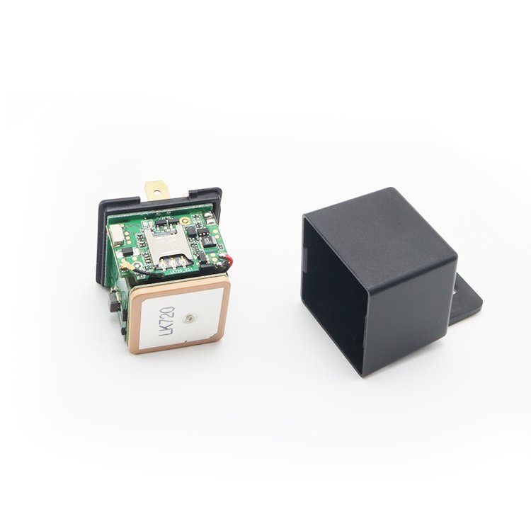 Relay GPS Tracker Hidden Design Car GPS Locator Cut Off Anti-theft Car Tracker Google Map Realtime Track Free APP
