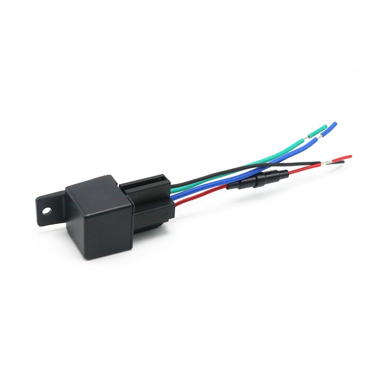 Relay GPS Tracker Hidden Design Car GPS Locator Cut Off Anti-theft Car Tracker Google Map Realtime Track Free APP