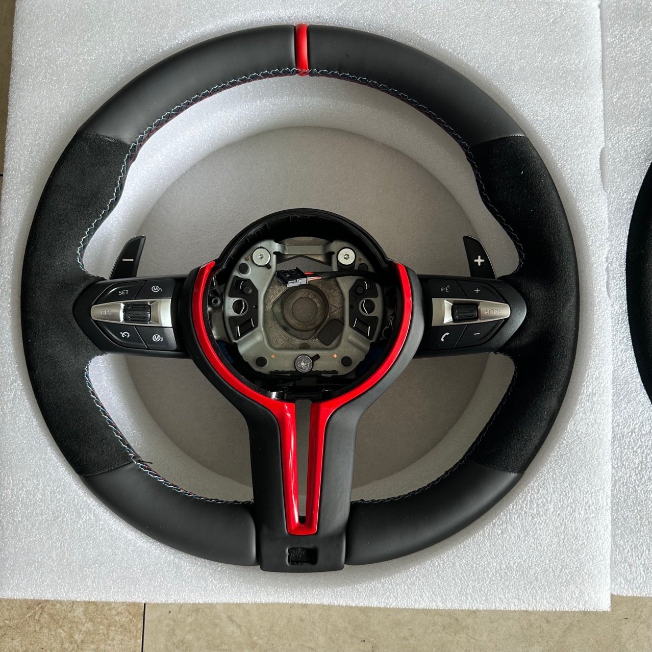 Wholesale Leather and Alcantara Steering Wheel For BMW F91 F92 F48 F49 F25 F26 F15 F16 F85 F86 MP