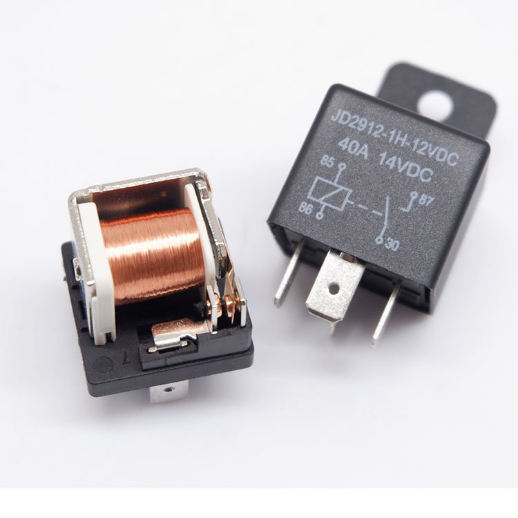 Auto Relay 40A Relay 12V 4 Pin Automotive Relay for Car with Plastic Bracket
